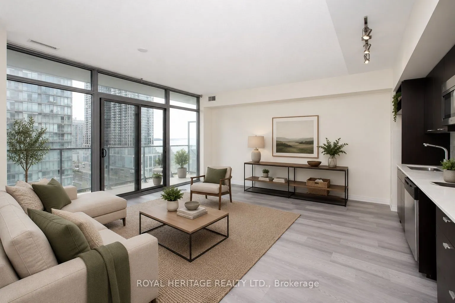 105 Queensway Avenue #1216