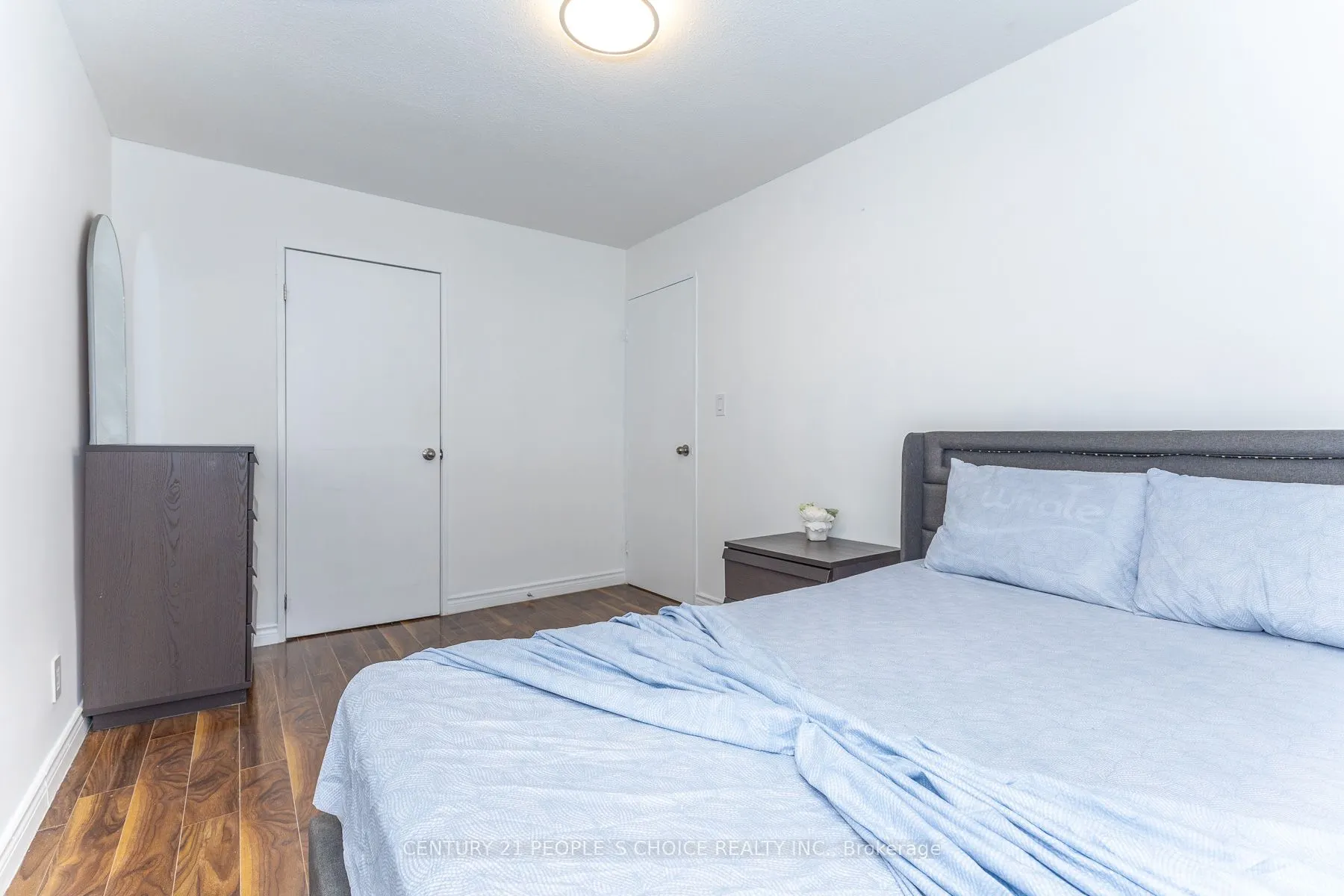 10 Eddystone Avenue N #106