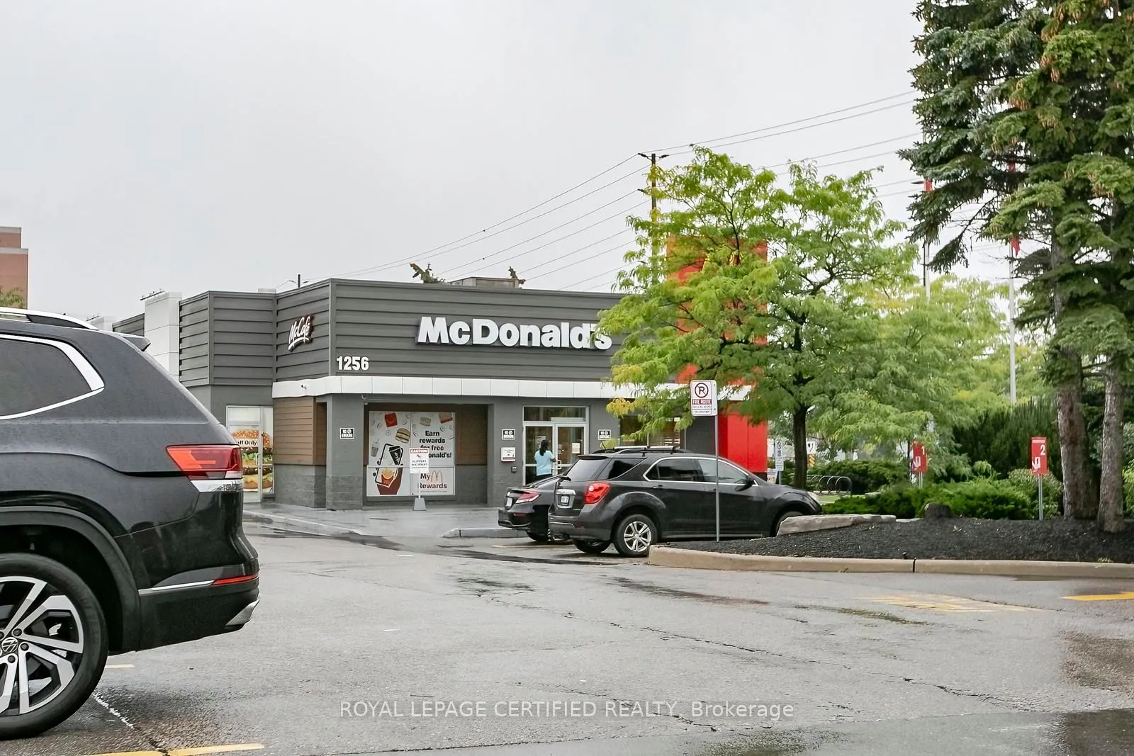 1252 Eglinton Avenue W #F4