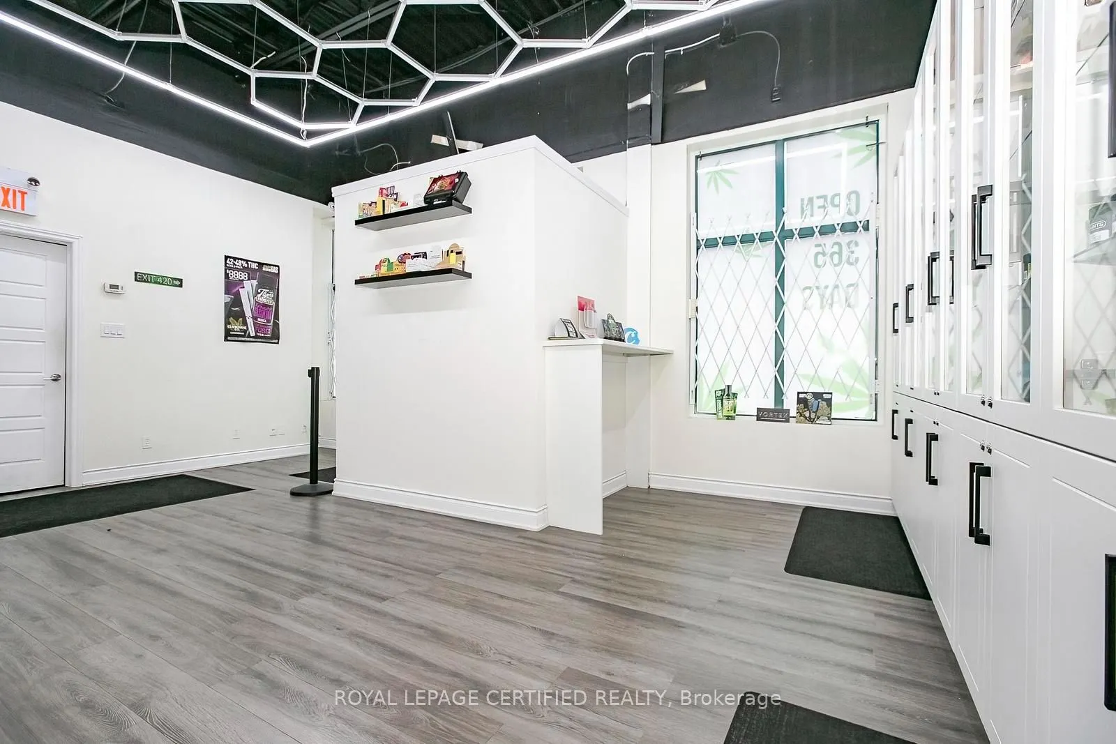 1252 Eglinton Avenue W #F4