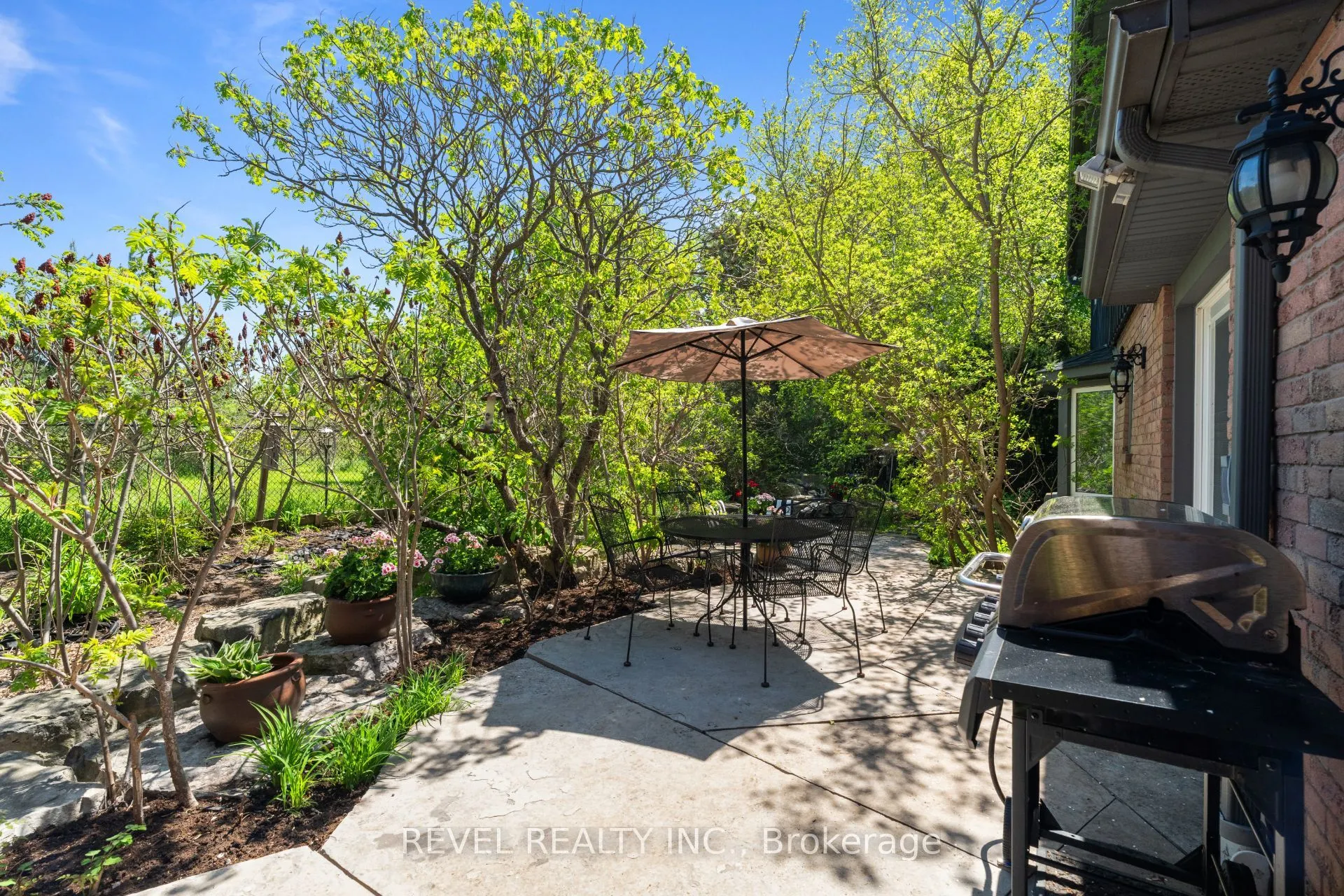 14227 Trafalgar Road