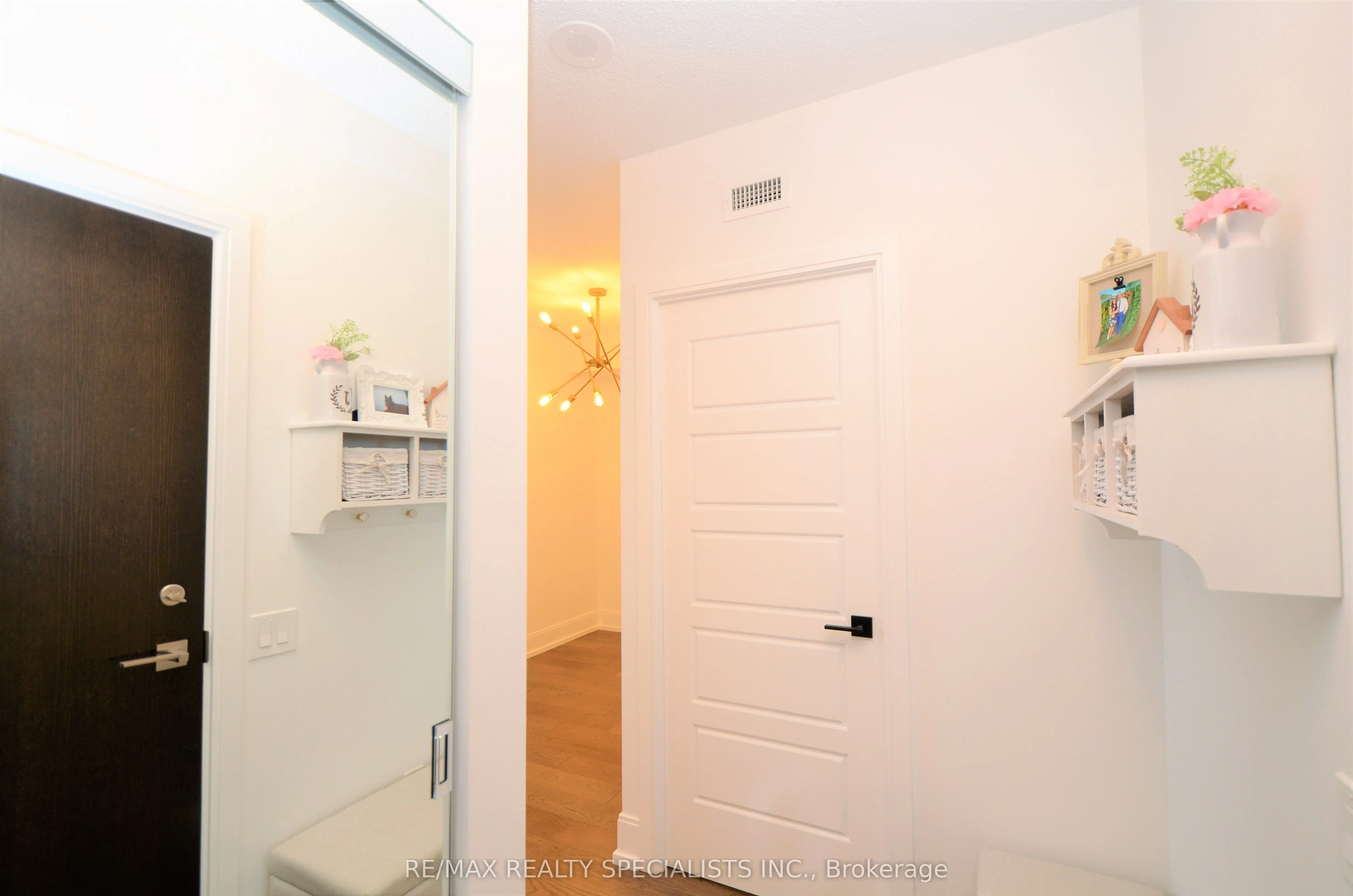 15 Viking Lane #3310