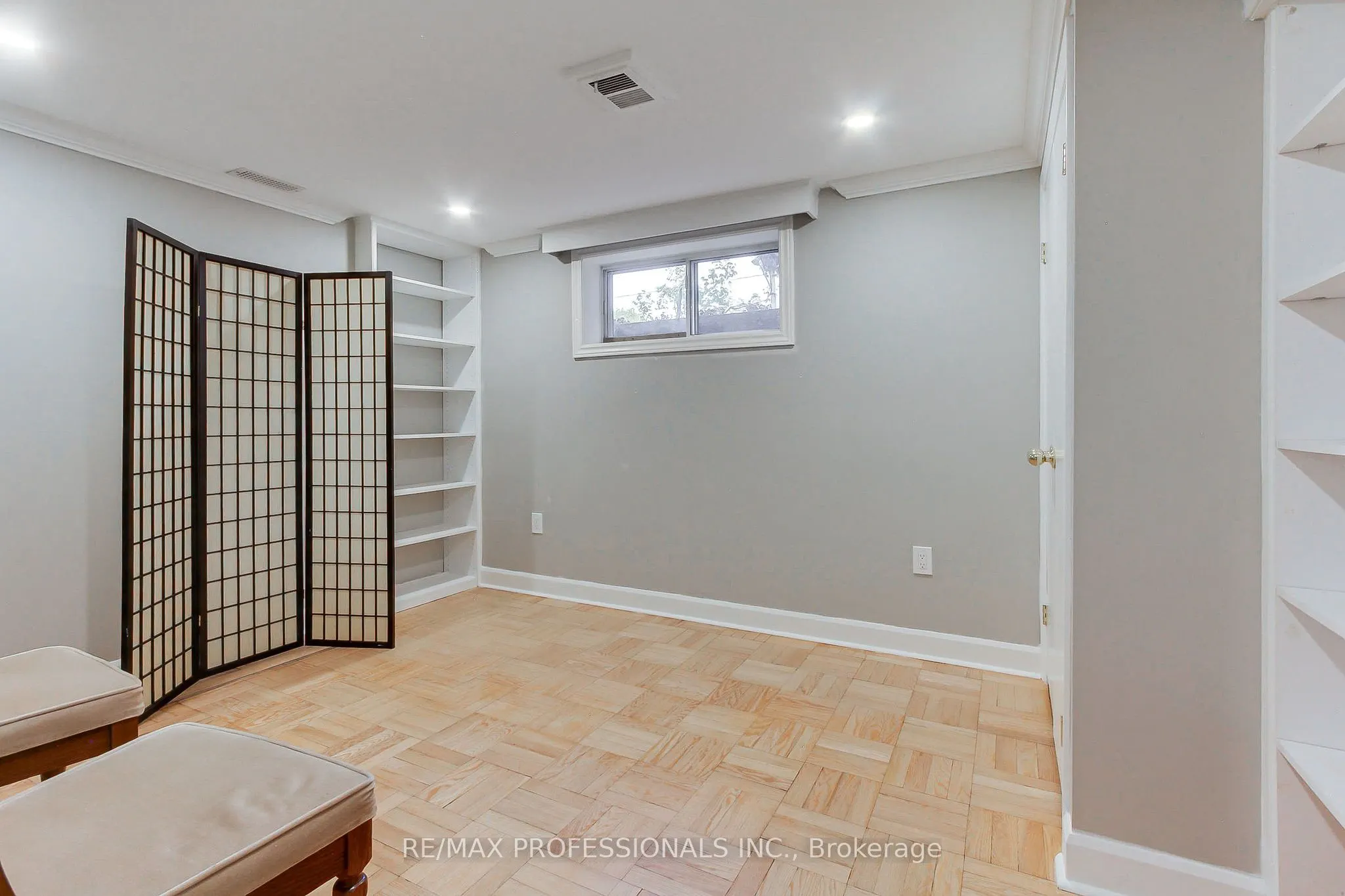 40 Cowley Avenue