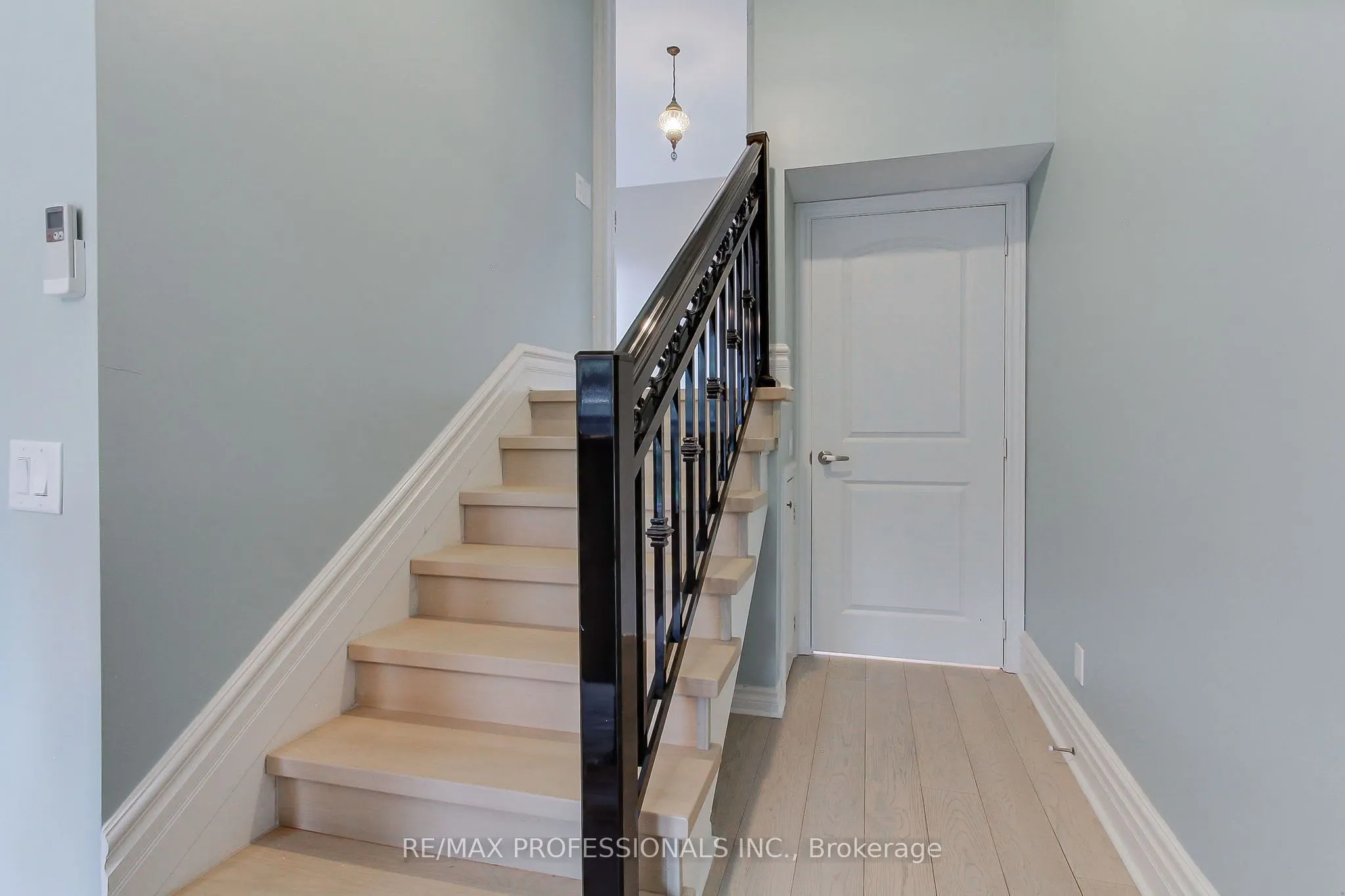 40 Cowley Avenue