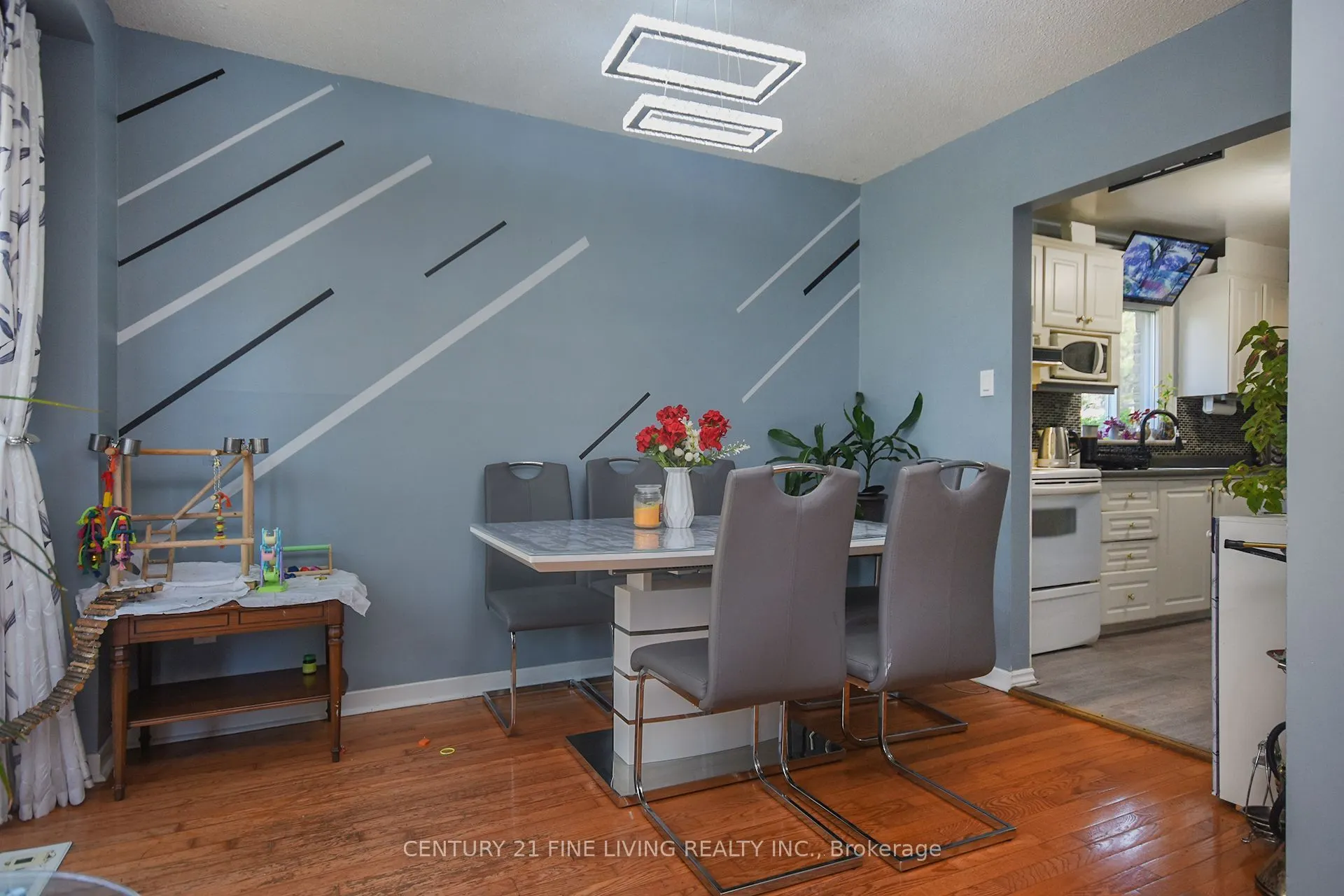 2700 Battleford Road #34