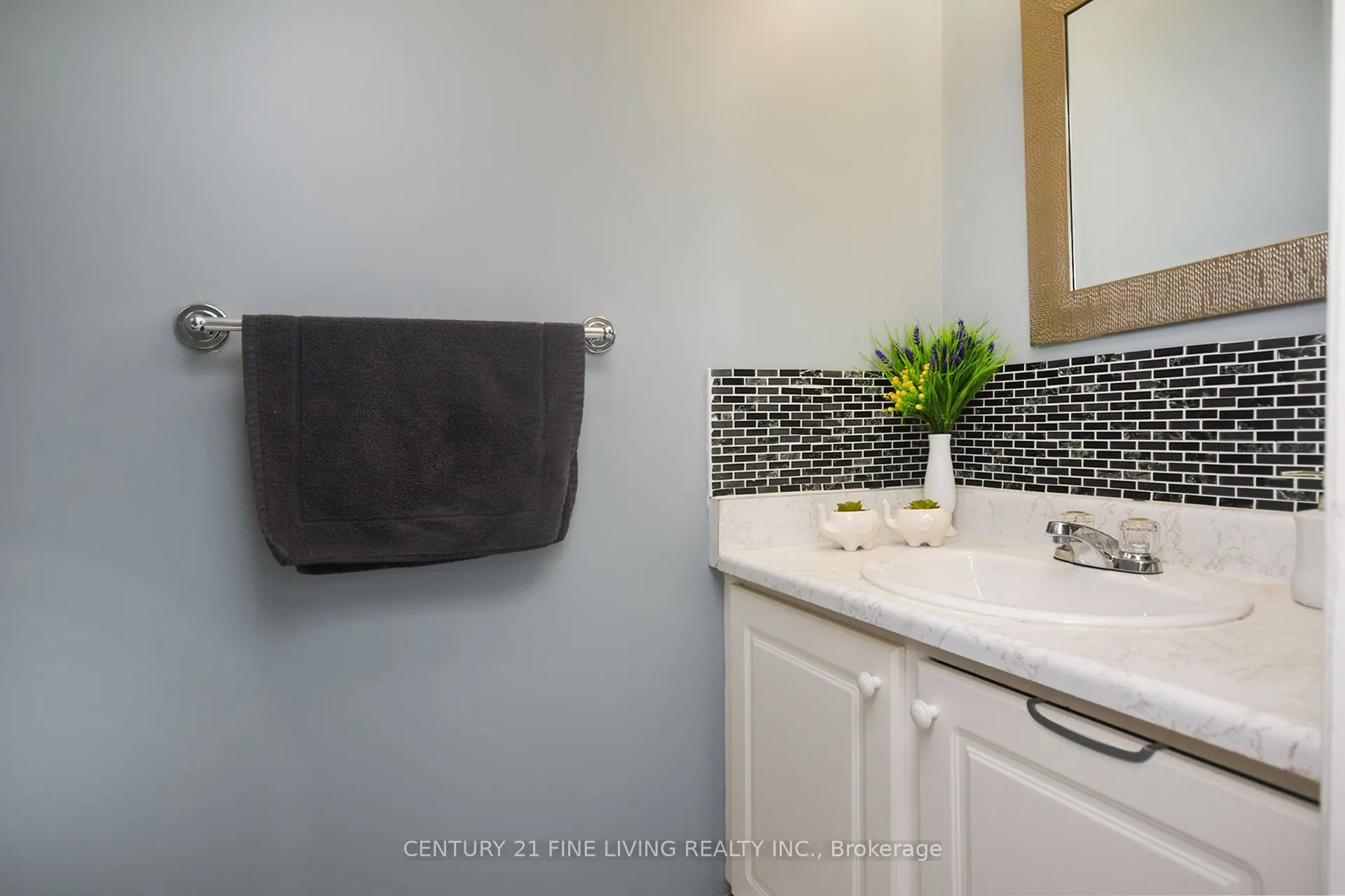 2700 Battleford Road #34