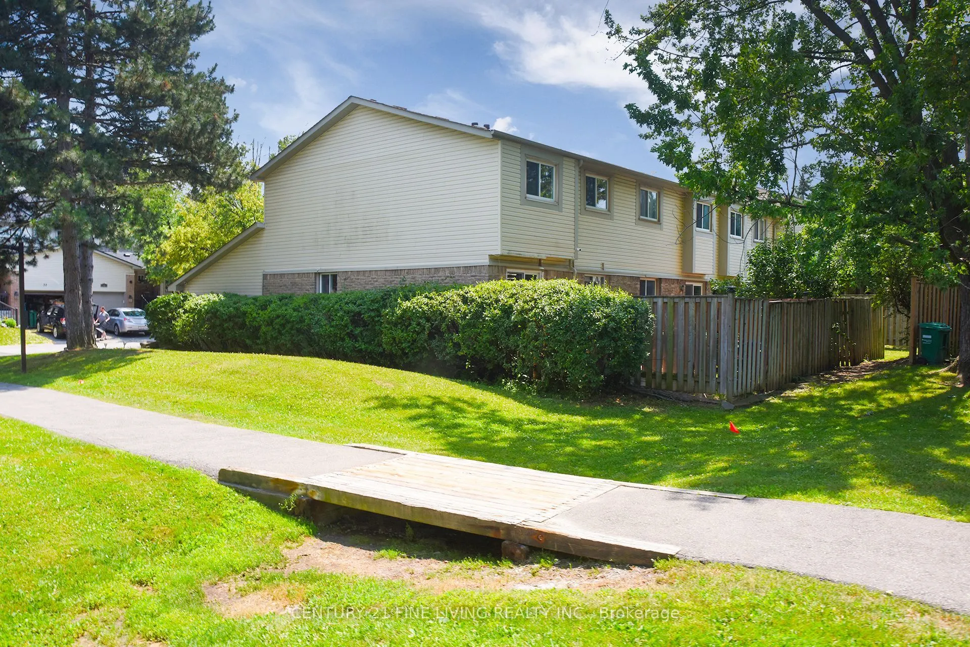 2700 Battleford Road #34