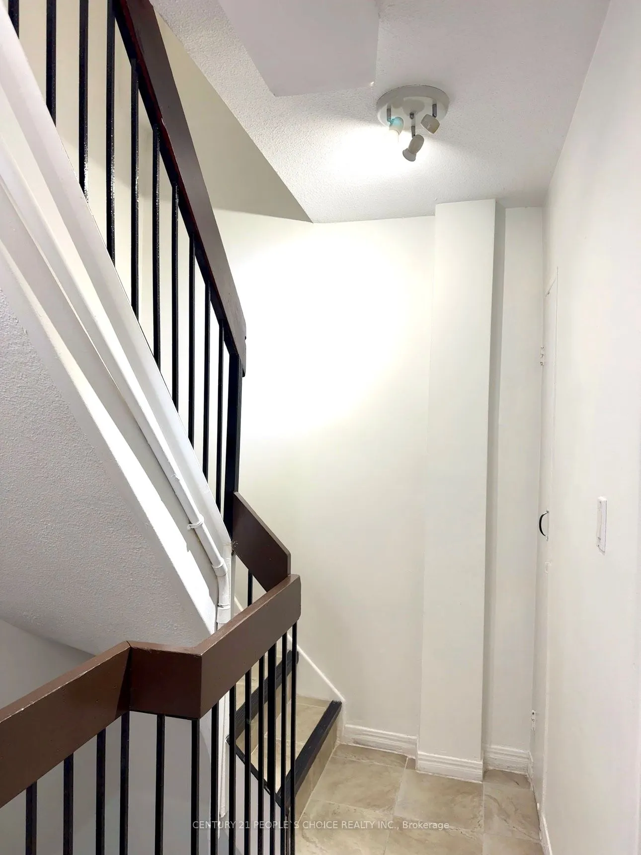 10 Eddystone Avenue #116