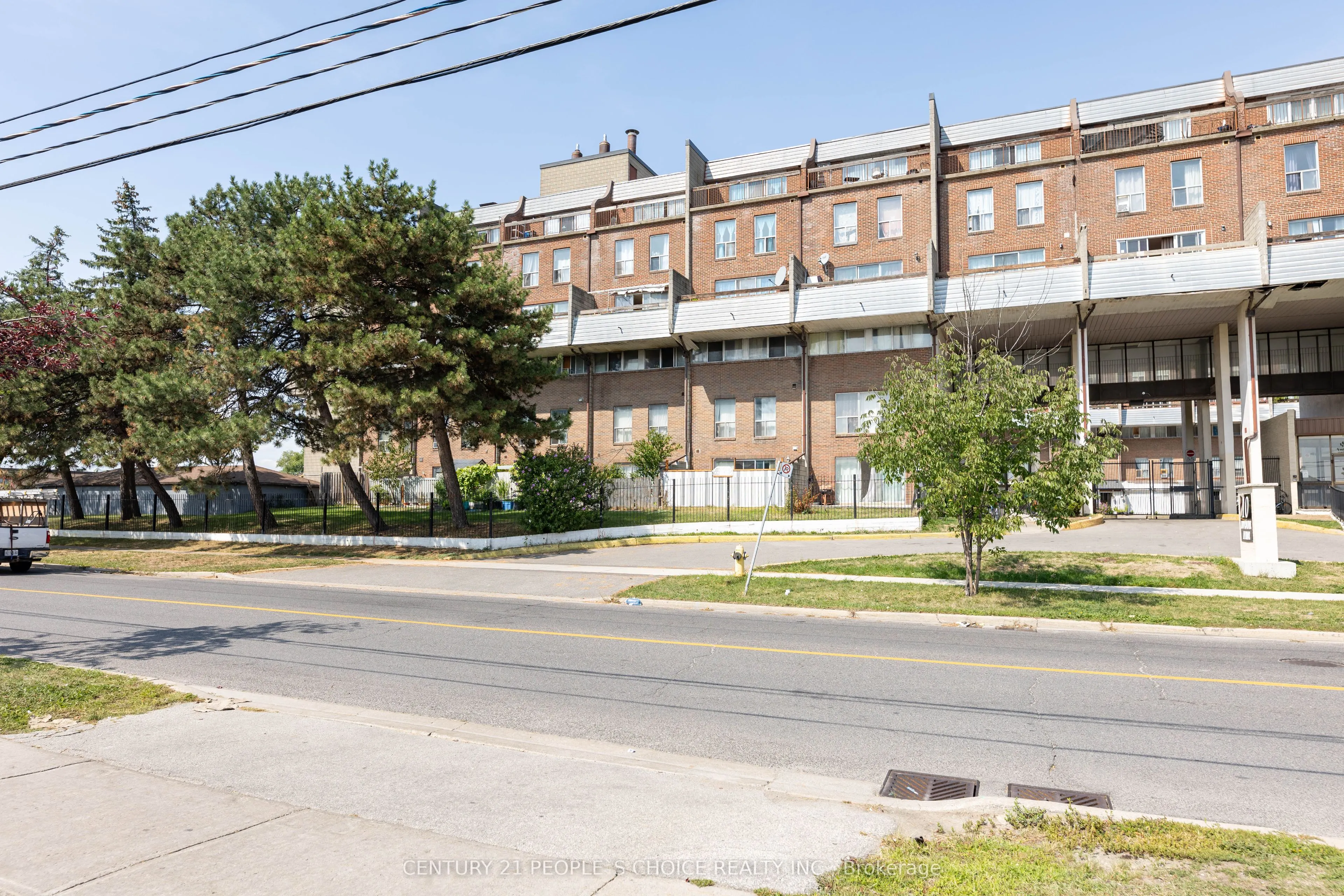 10 Eddystone Avenue #116