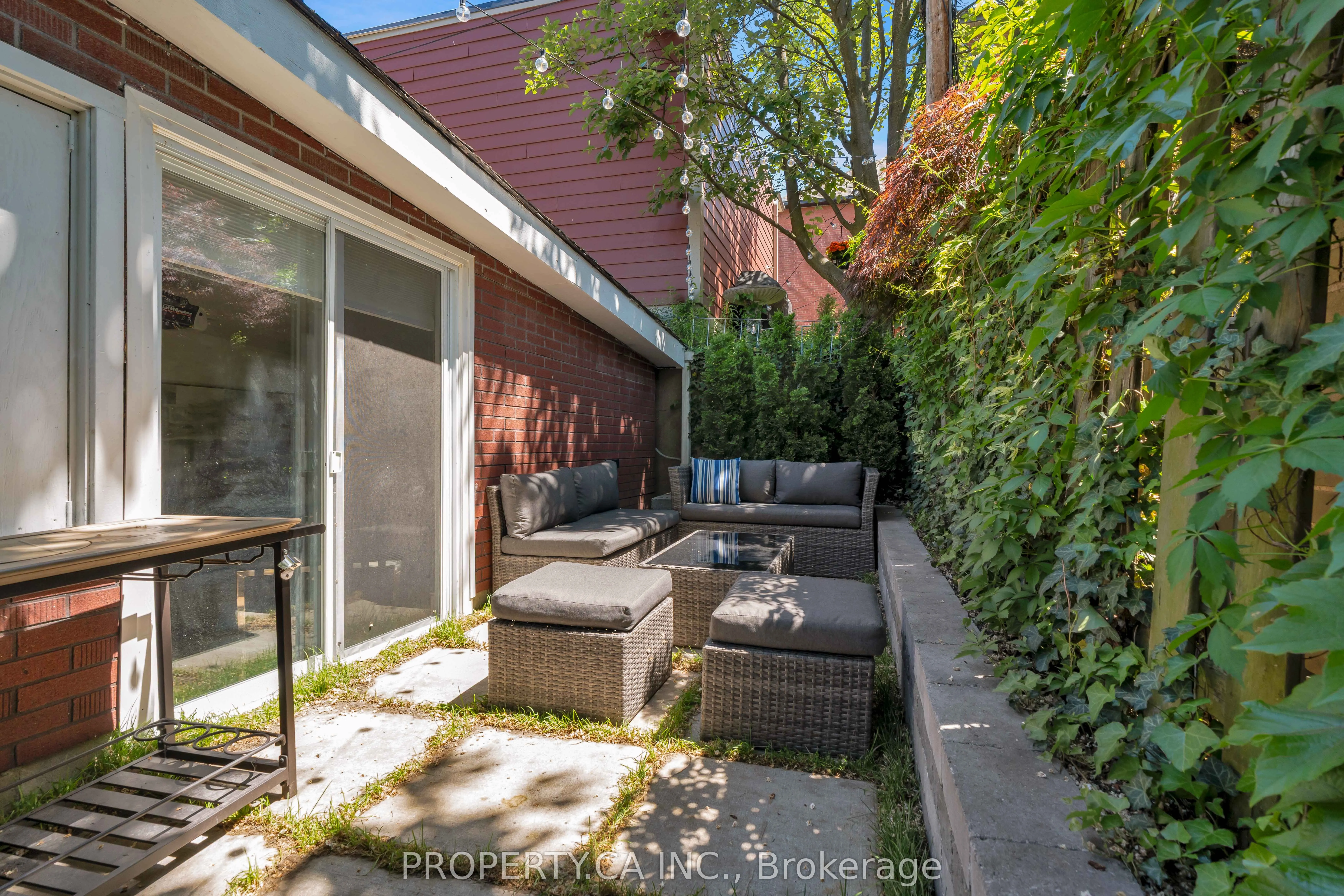 9 Fairview Avenue