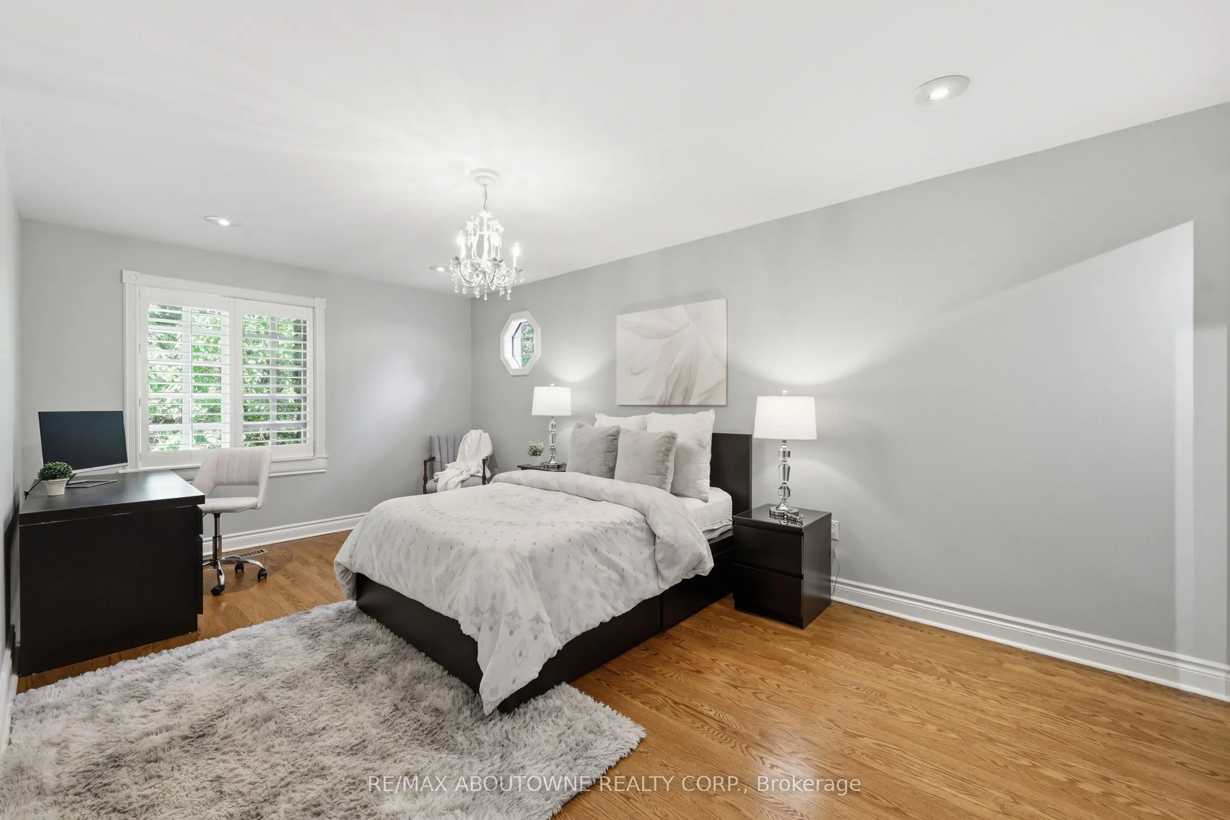 437 Cairncroft Road