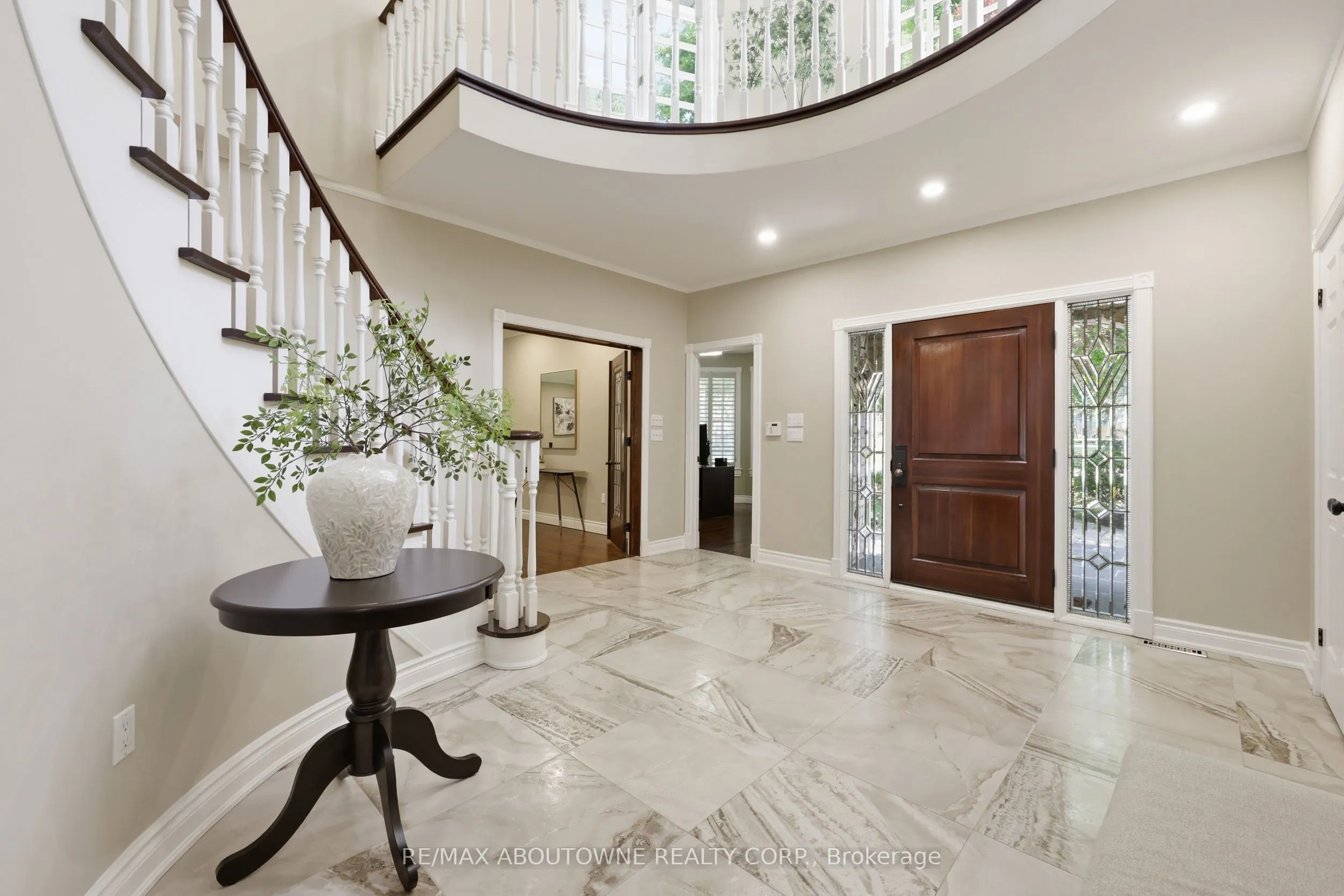 437 Cairncroft Road