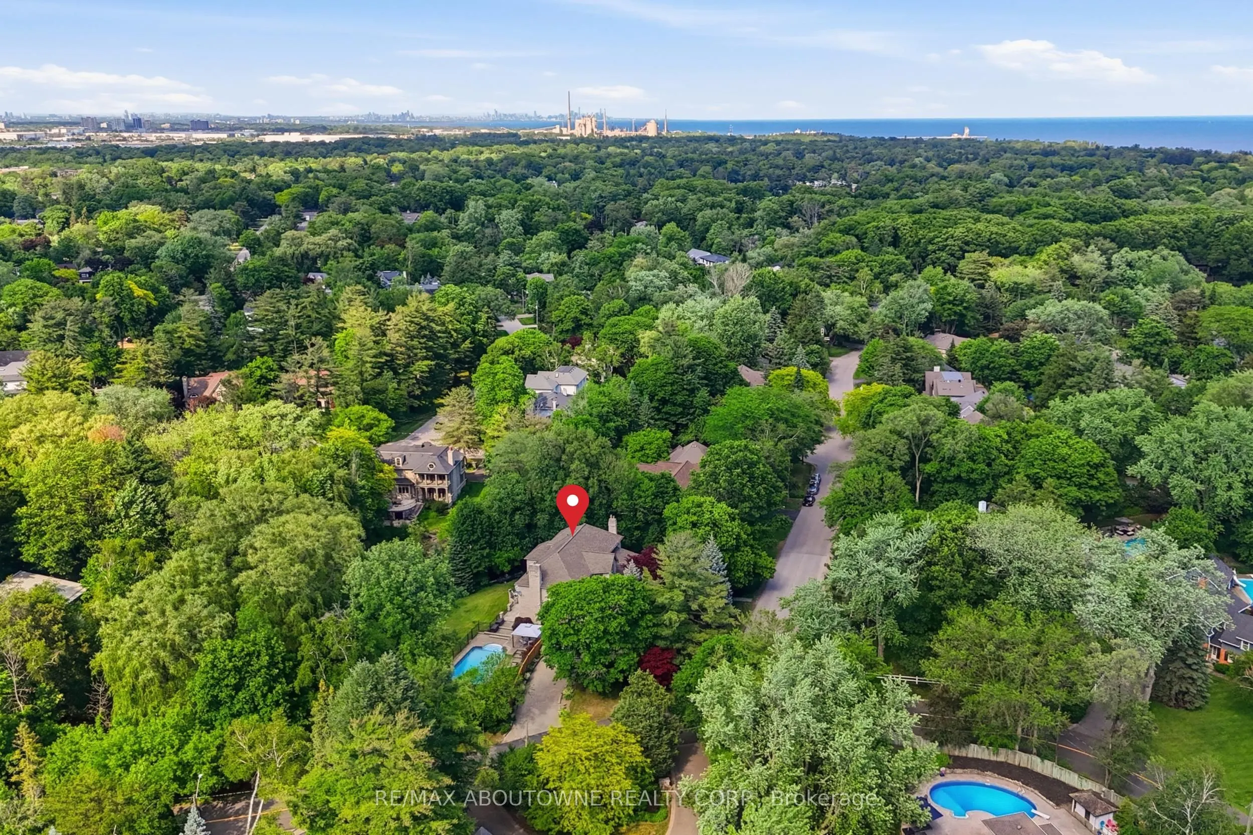 437 Cairncroft Road