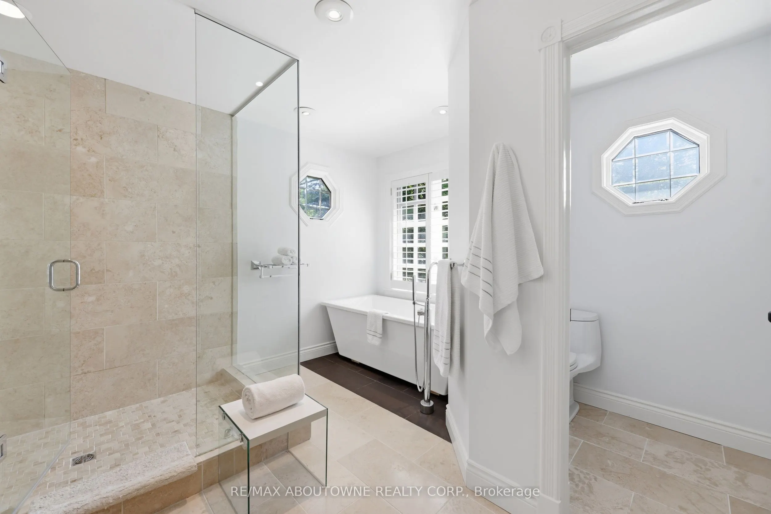 437 Cairncroft Road