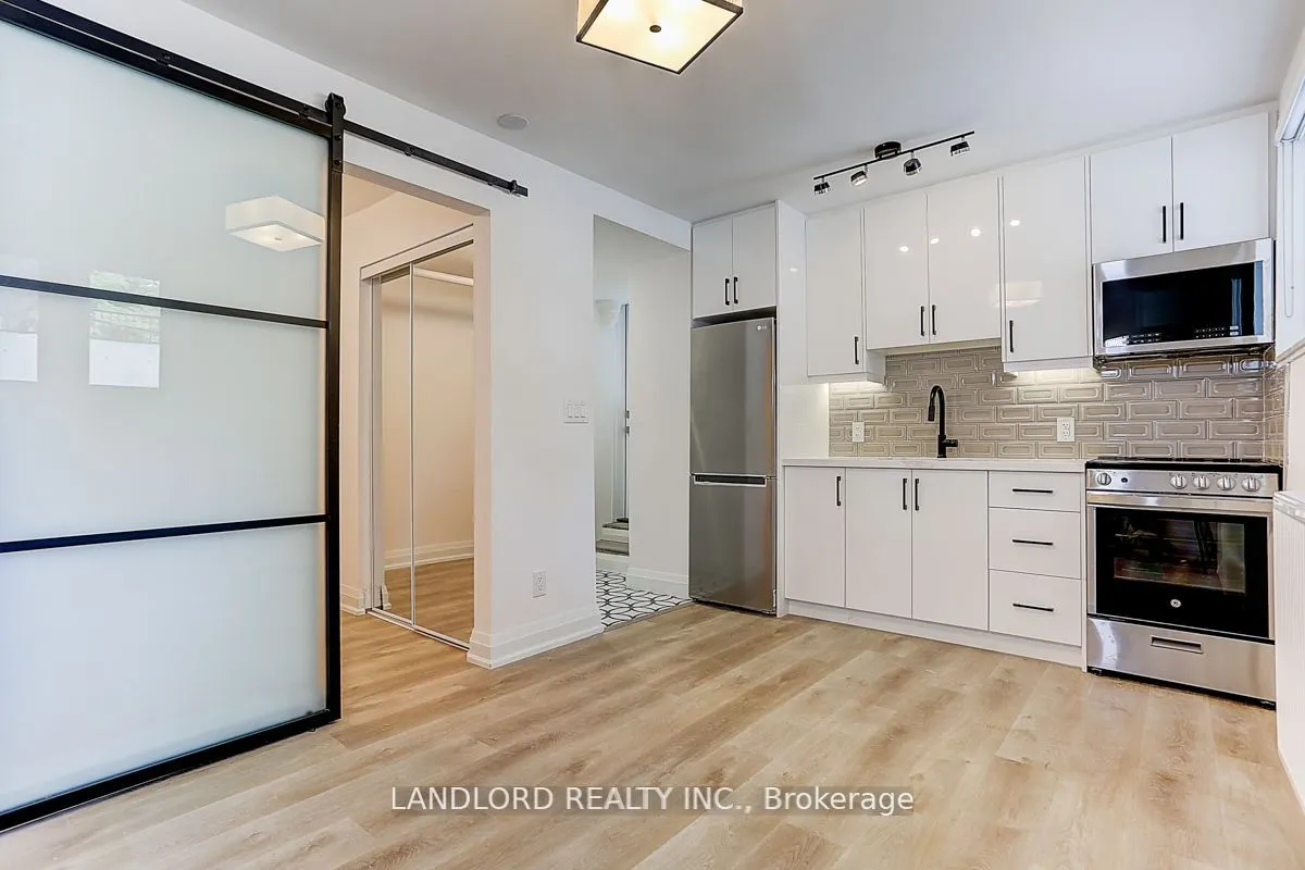 2520 Bloor Street W #23