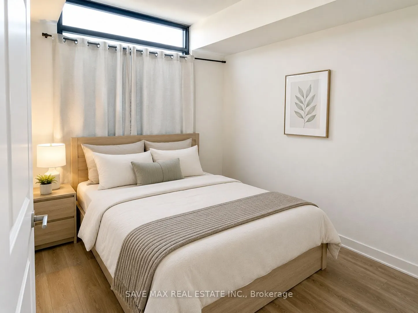 86 Dundas Street E #1606