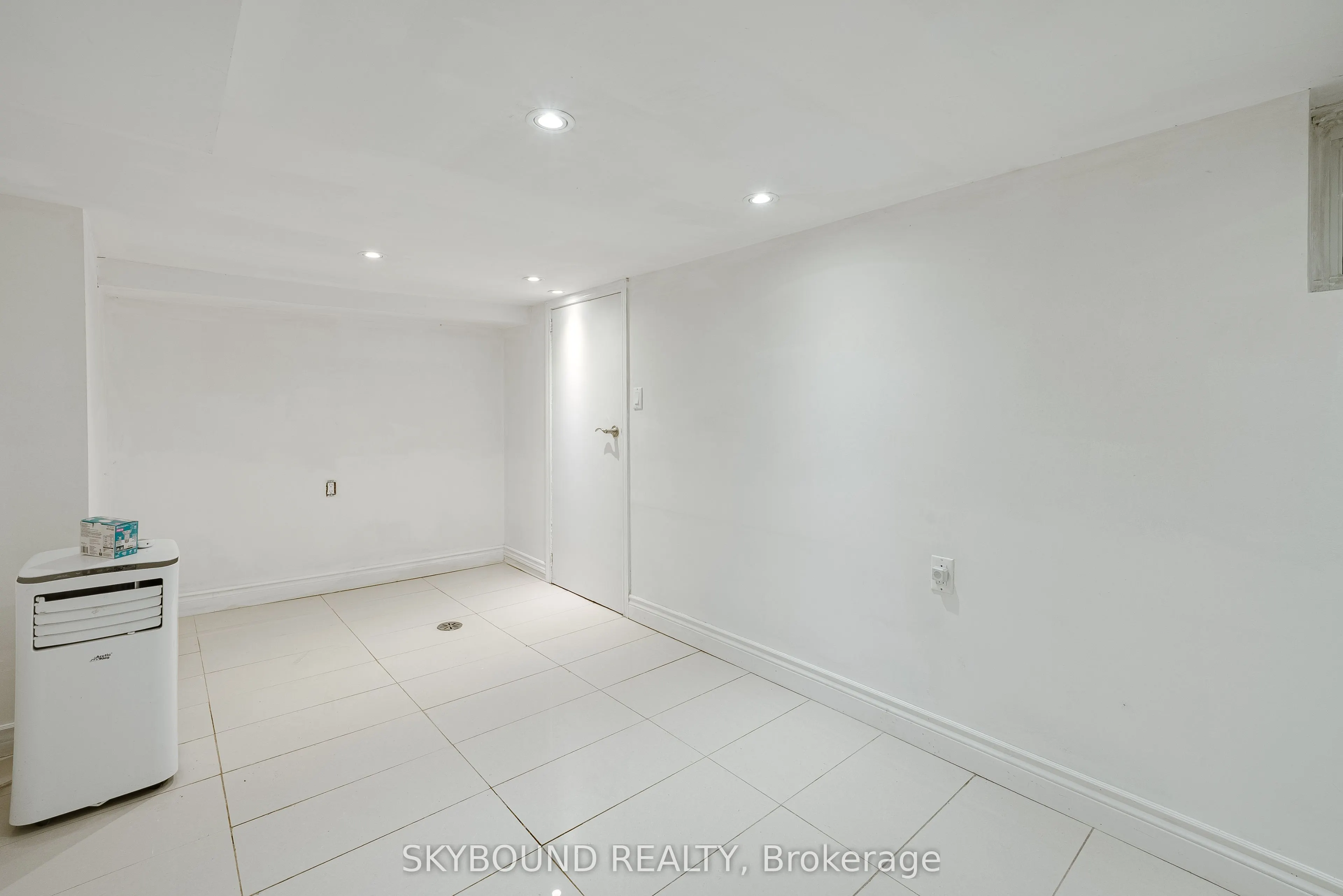 43 Craydon Avenue