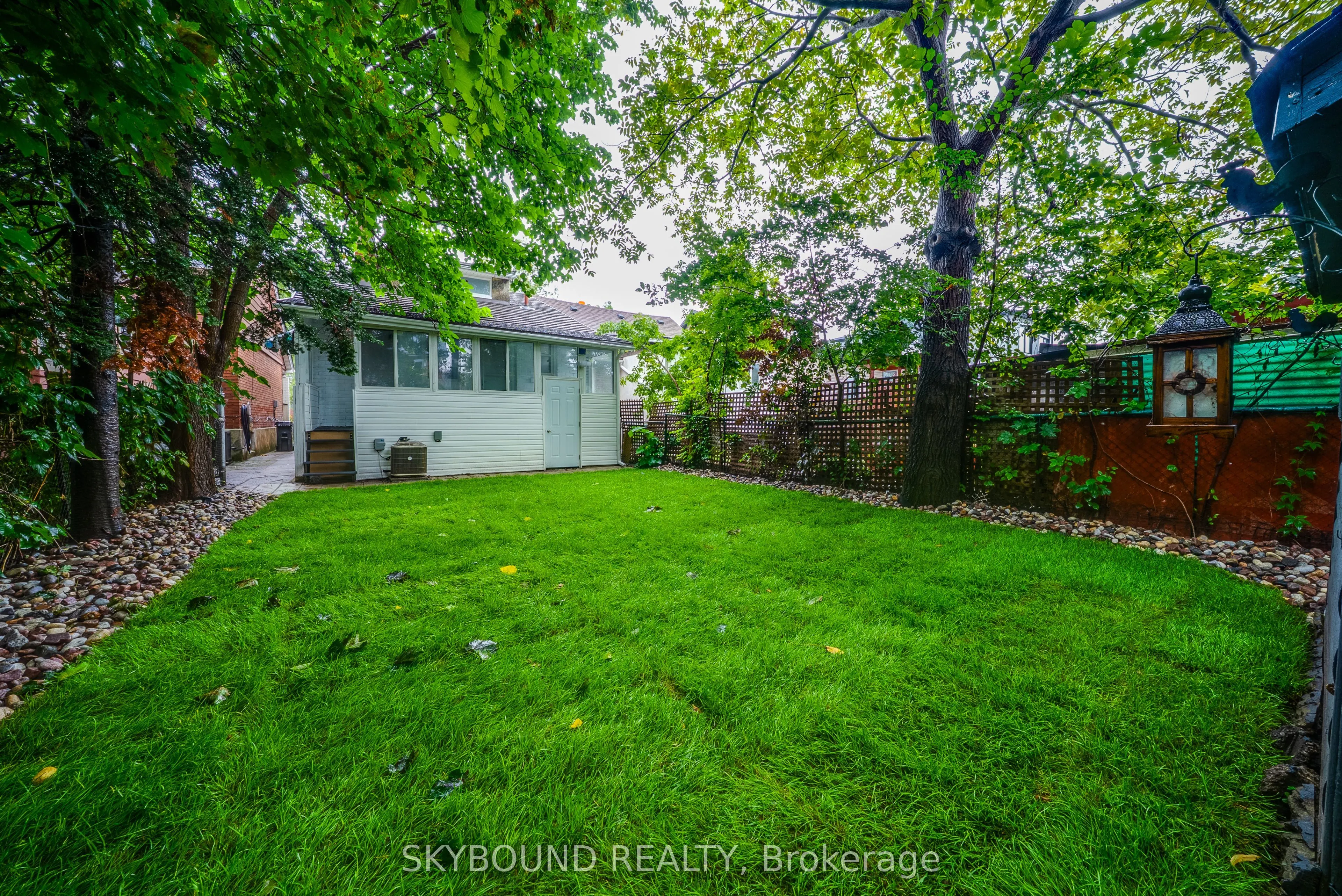 43 Craydon Avenue