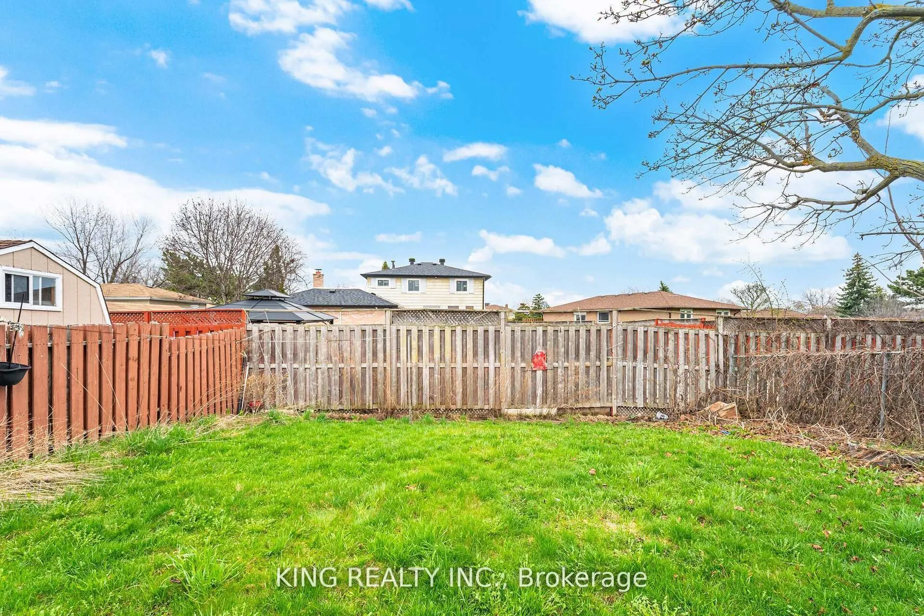 42 Flamingo Crescent