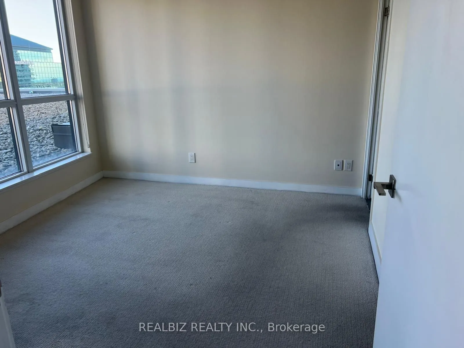 4011 Brickstone Mews E #805