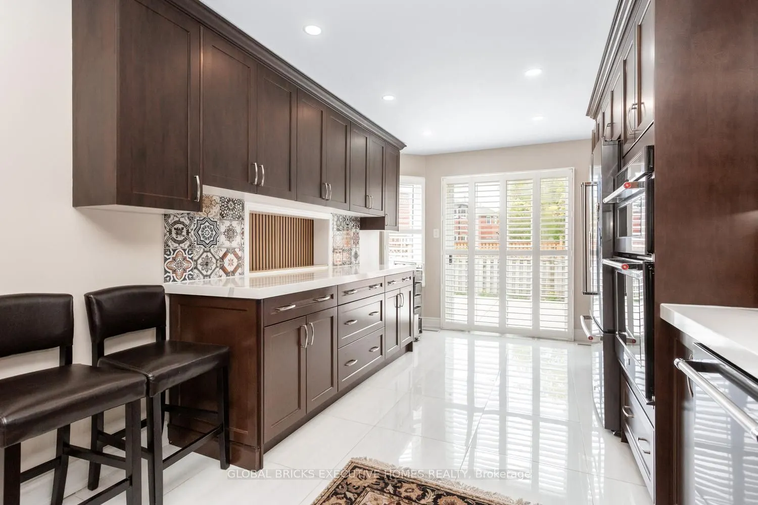 5952 Grossbeak Drive