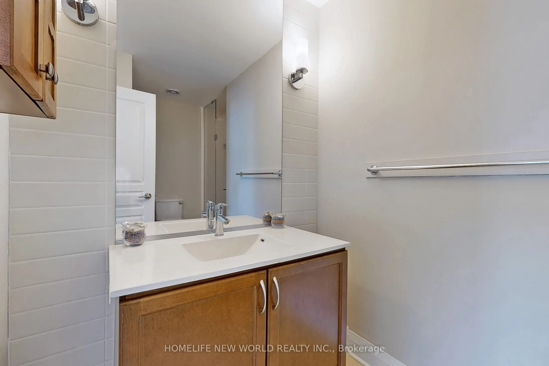 1 Hurontario Street #506
