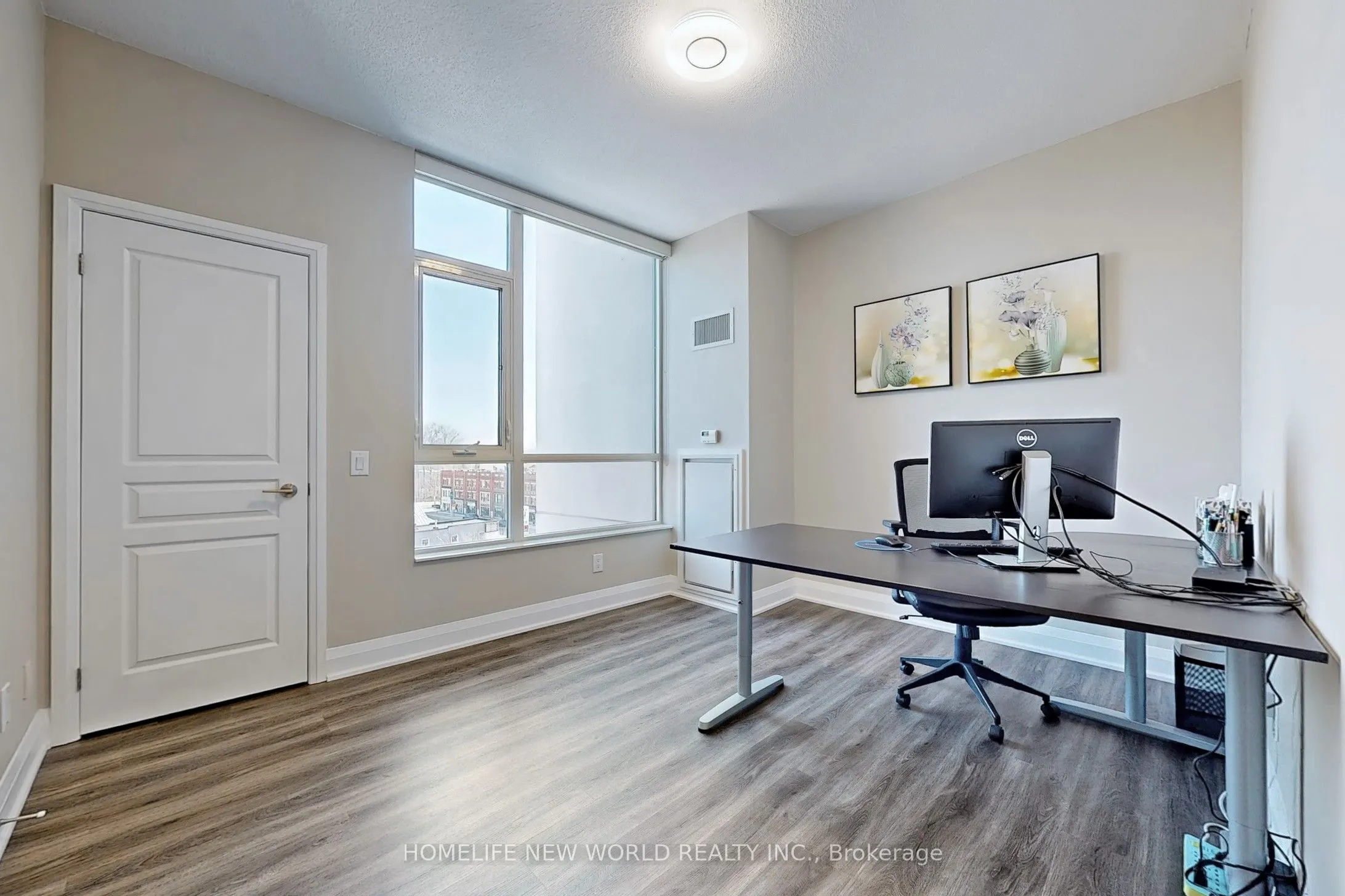 1 Hurontario Street #506