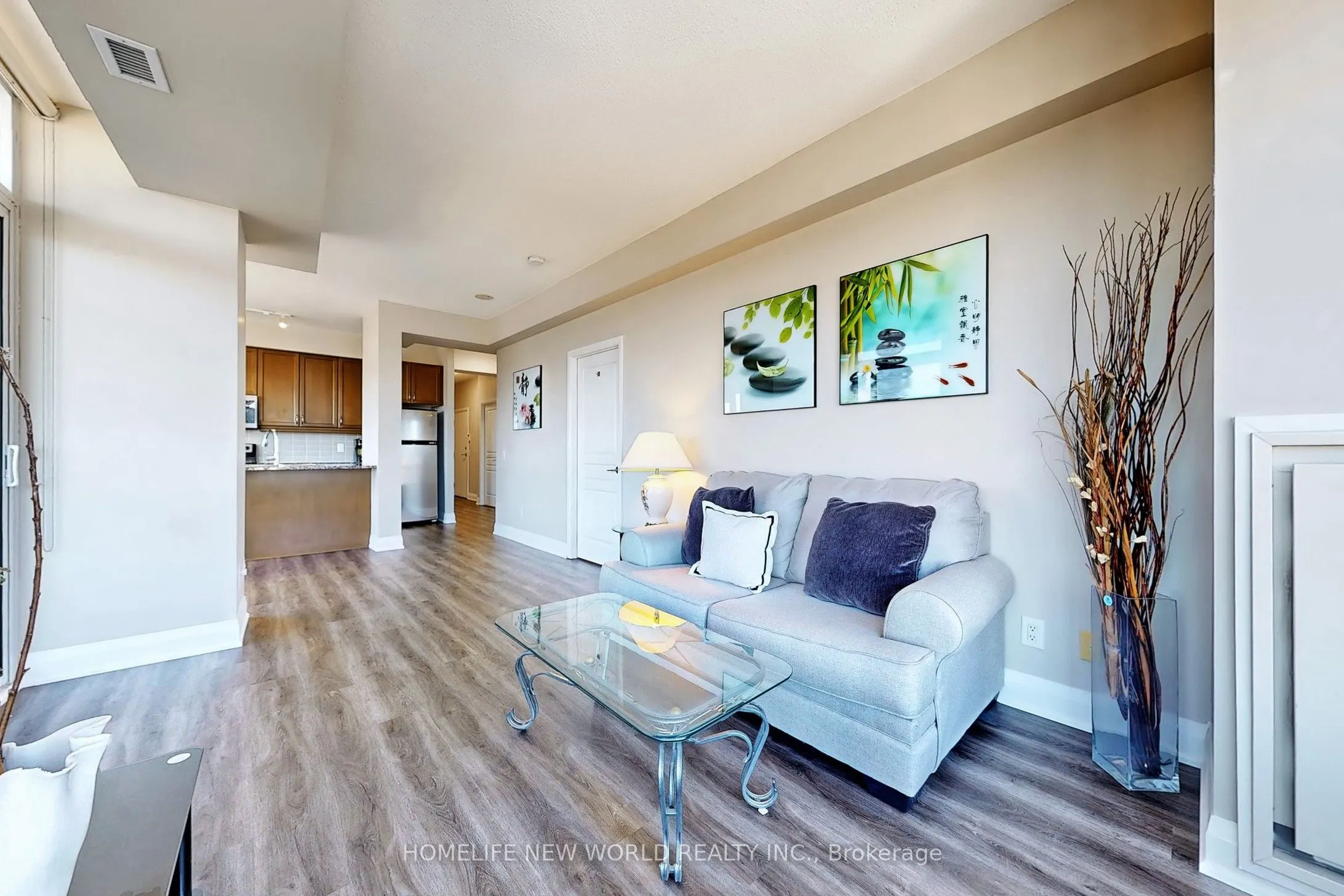 1 Hurontario Street #506