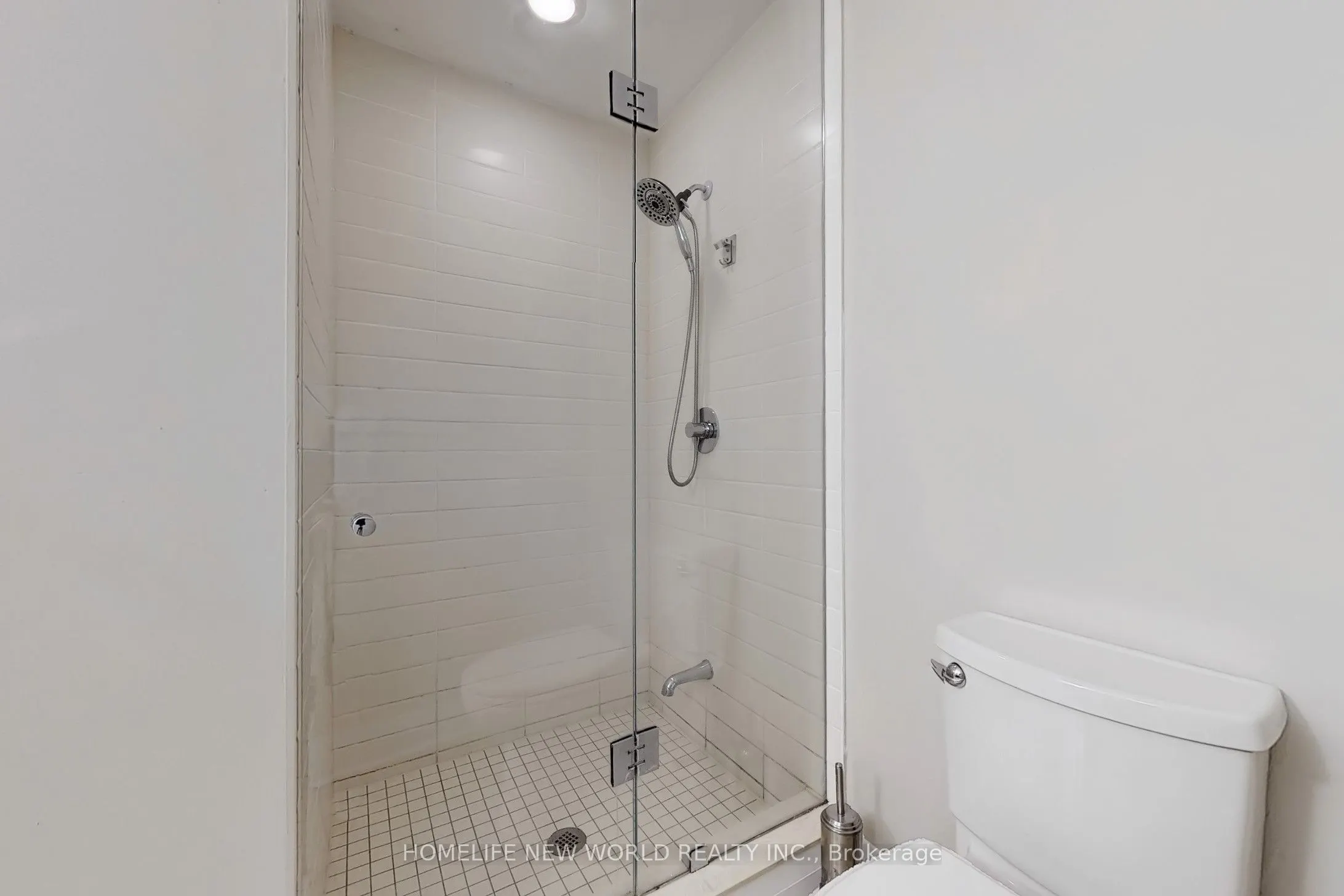 1 Hurontario Street #506