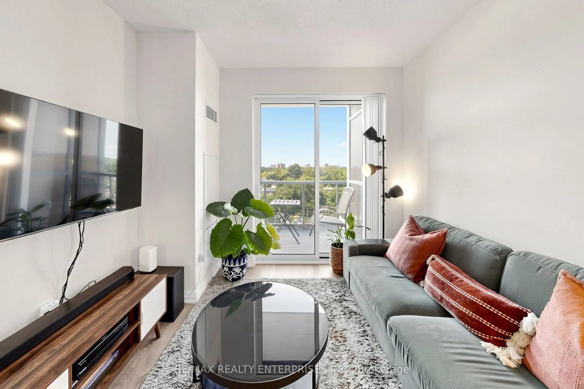 50 Thomas Riley Road #712