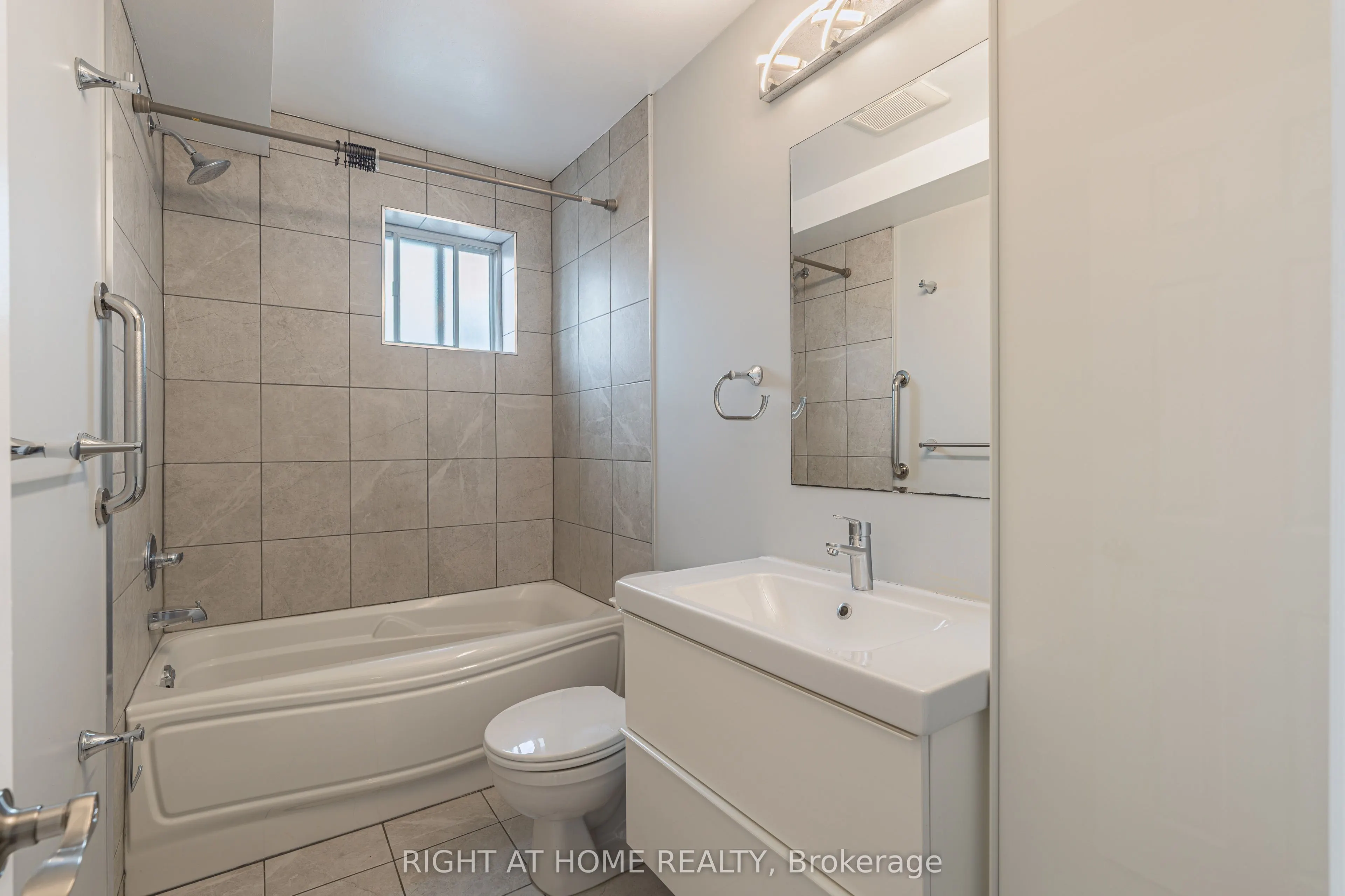 1132 The Queensway Avenue #A