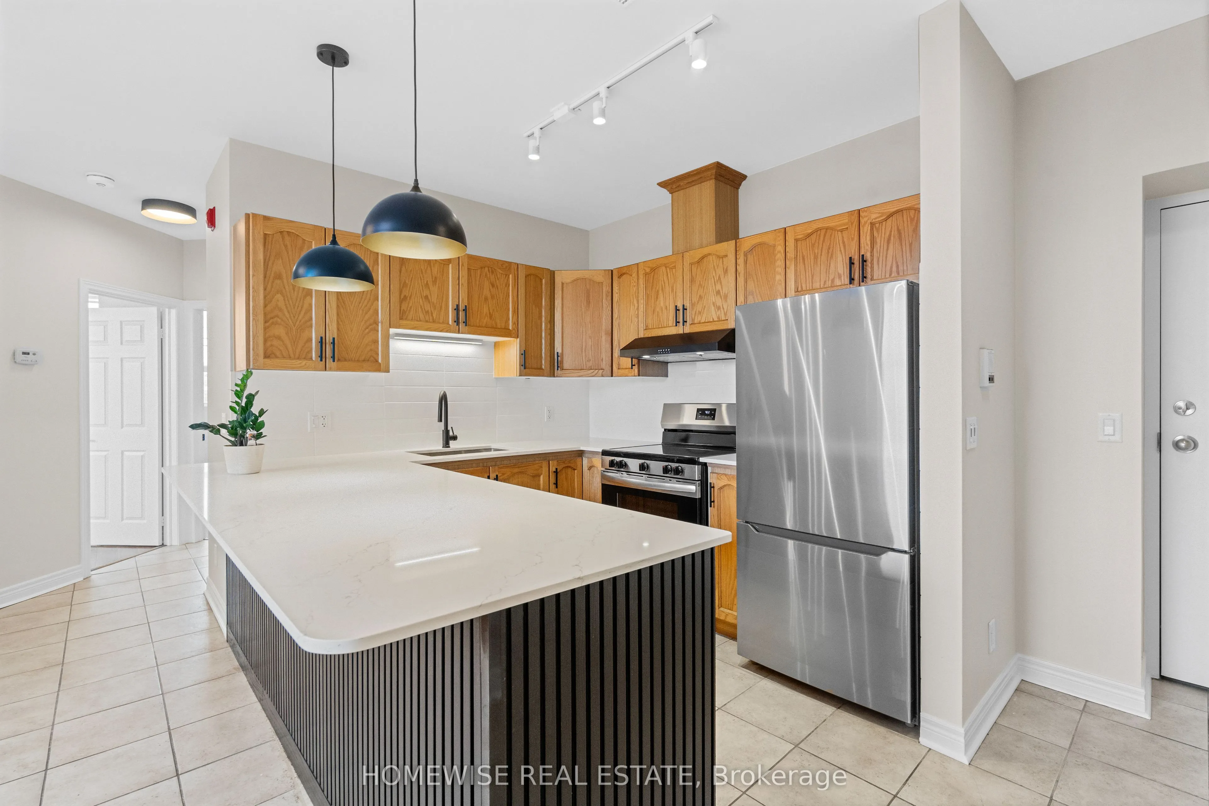 3635 Dundas Street W #1