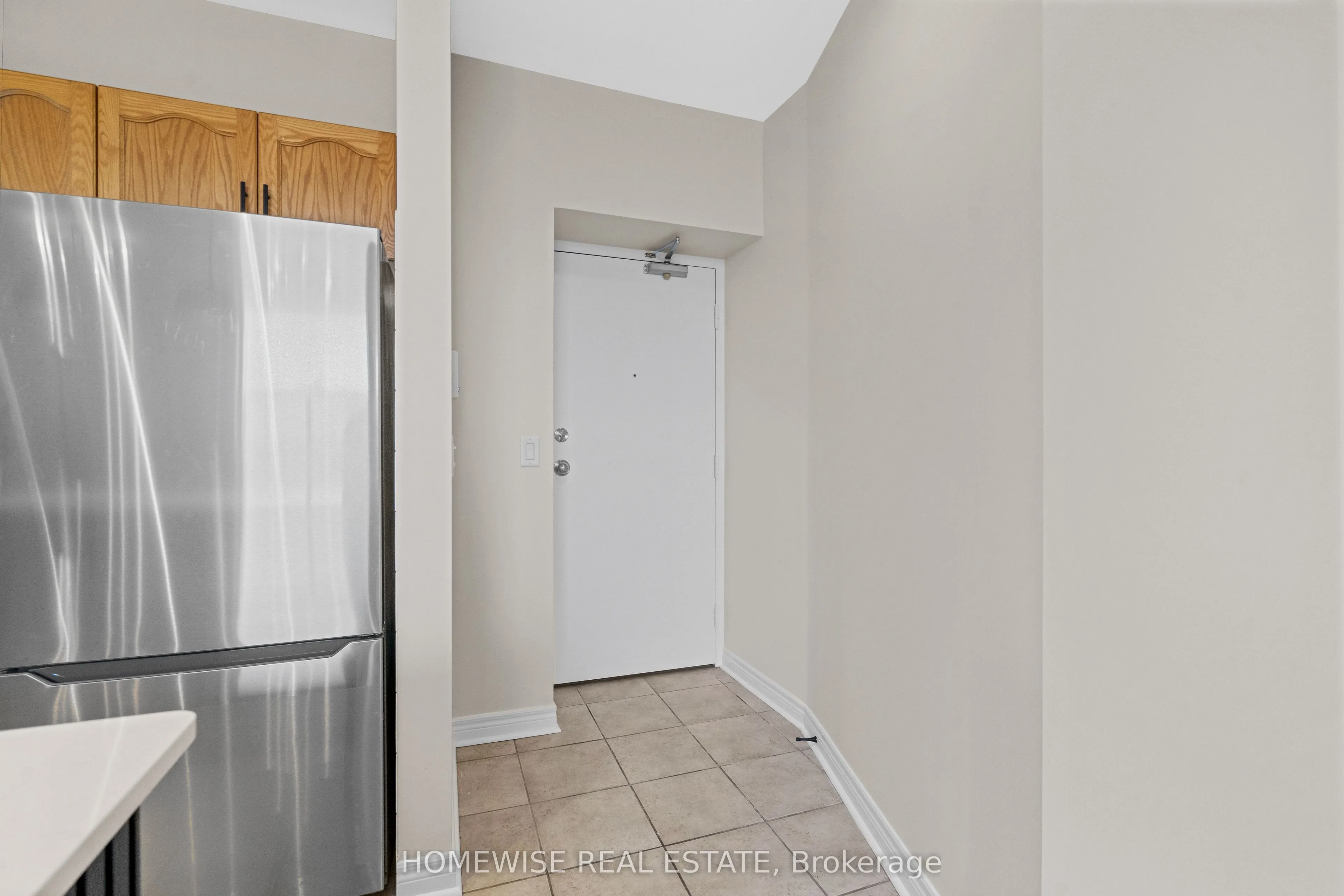 3635 Dundas Street W #1
