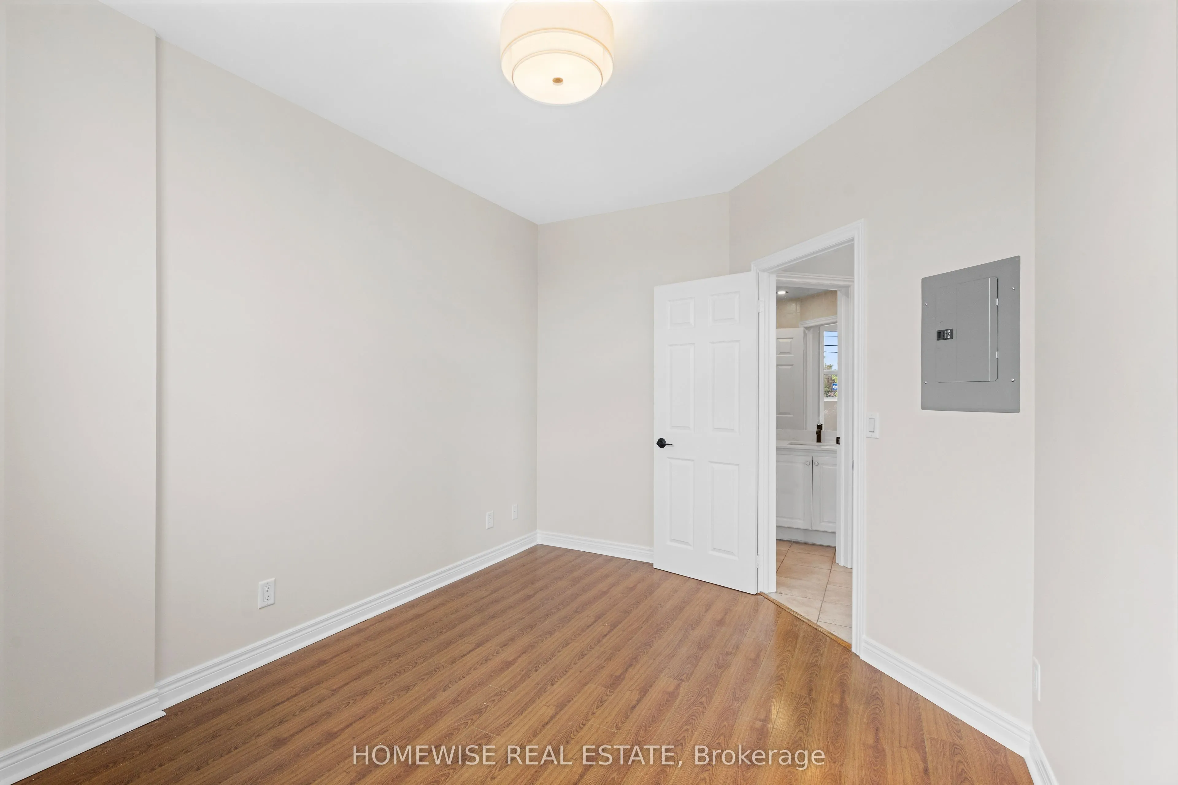 3635 Dundas Street W #1