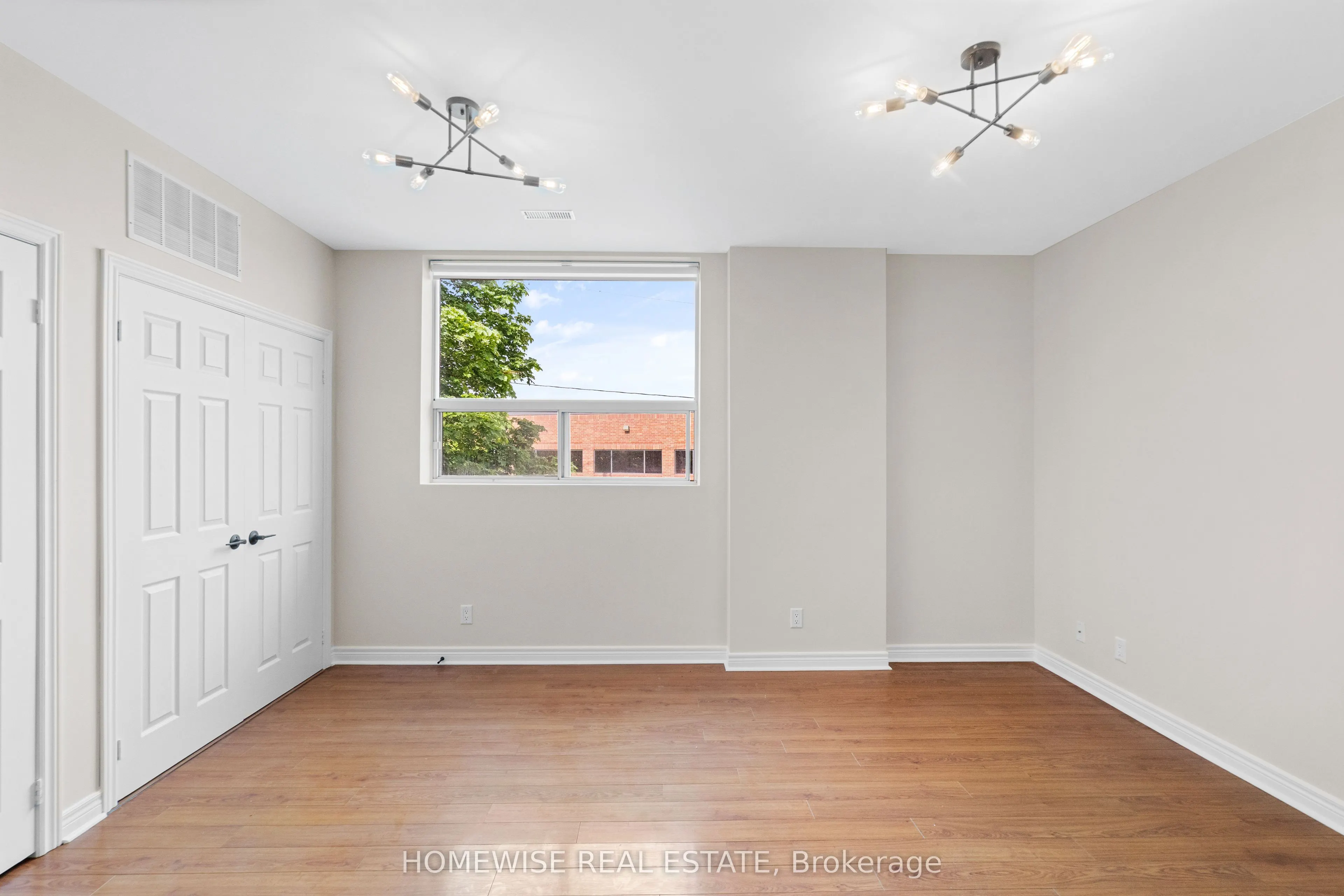 3635 Dundas Street W #1