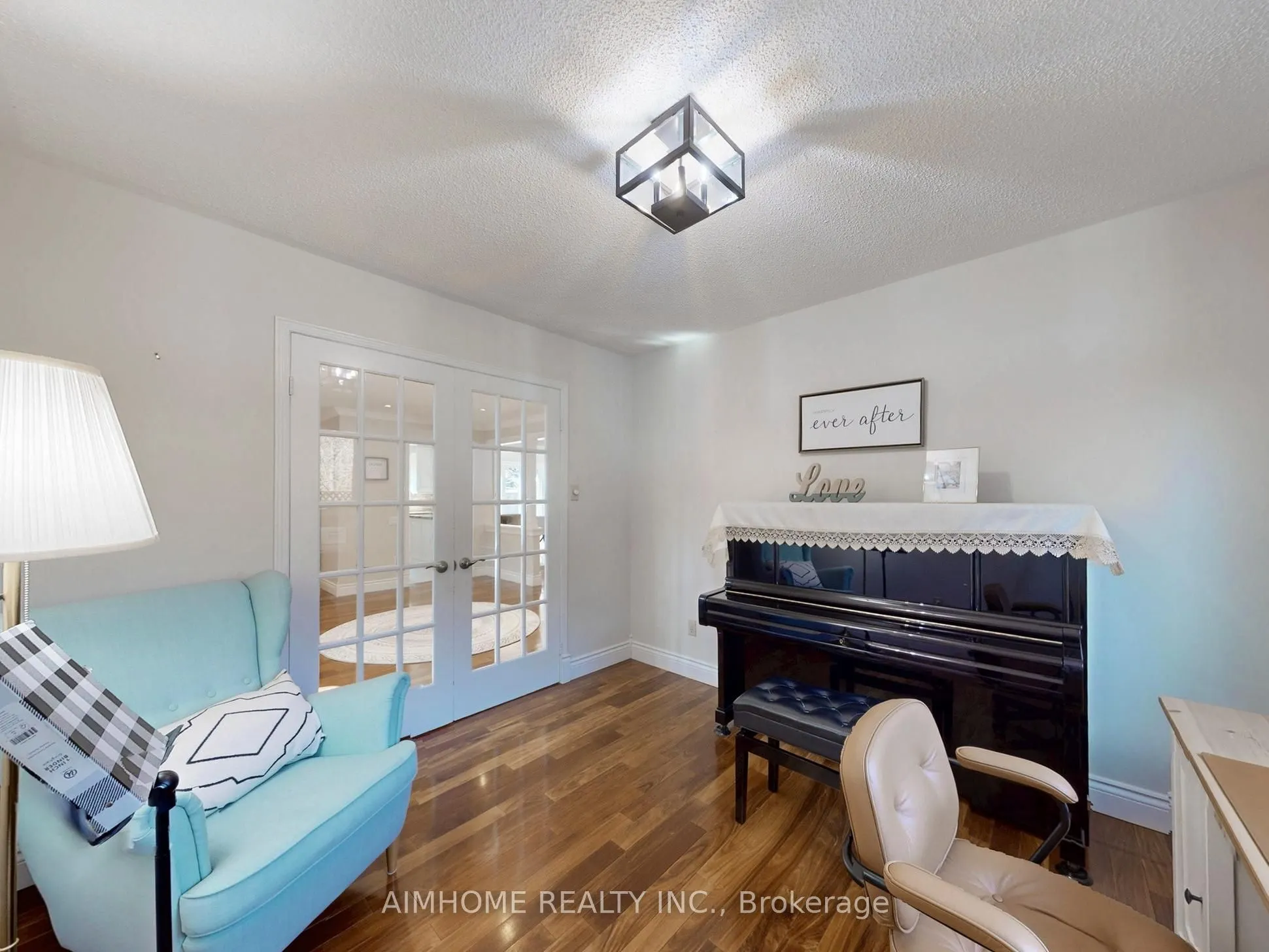 1417 Greendale Terrace