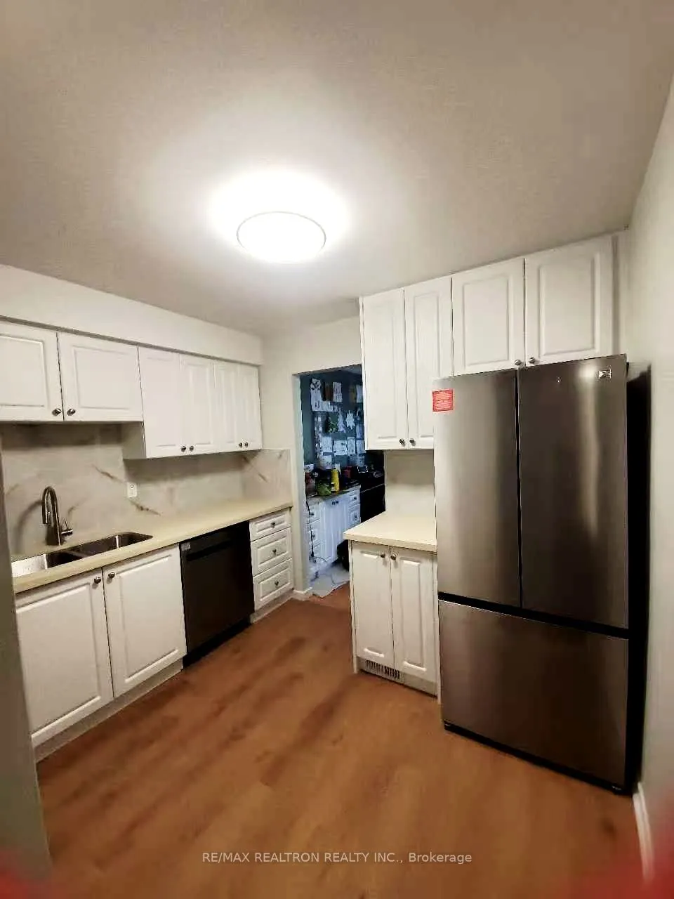 1180 Mississauga Valley Boulevard #100