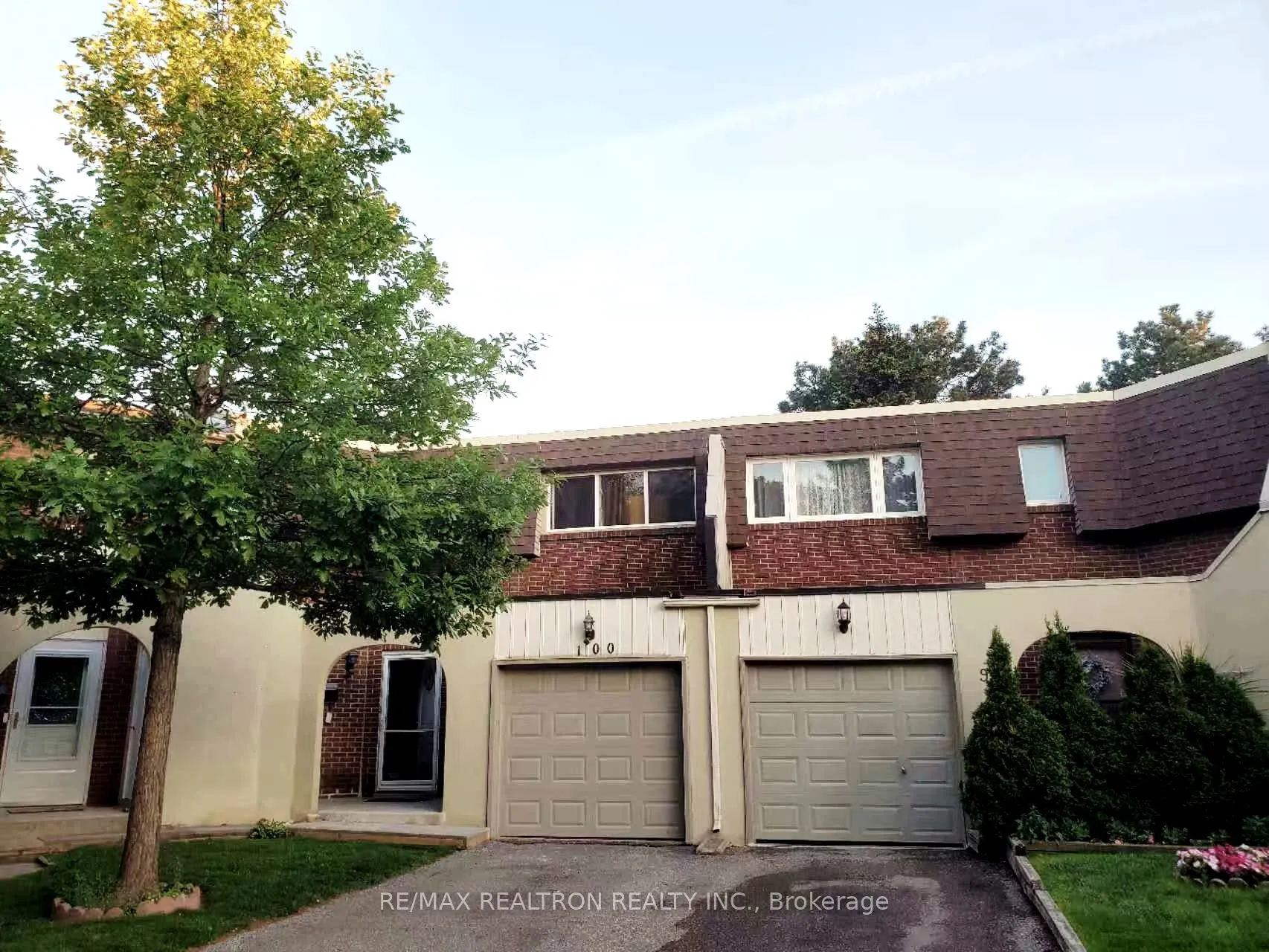 1180 Mississauga Valley Boulevard #100