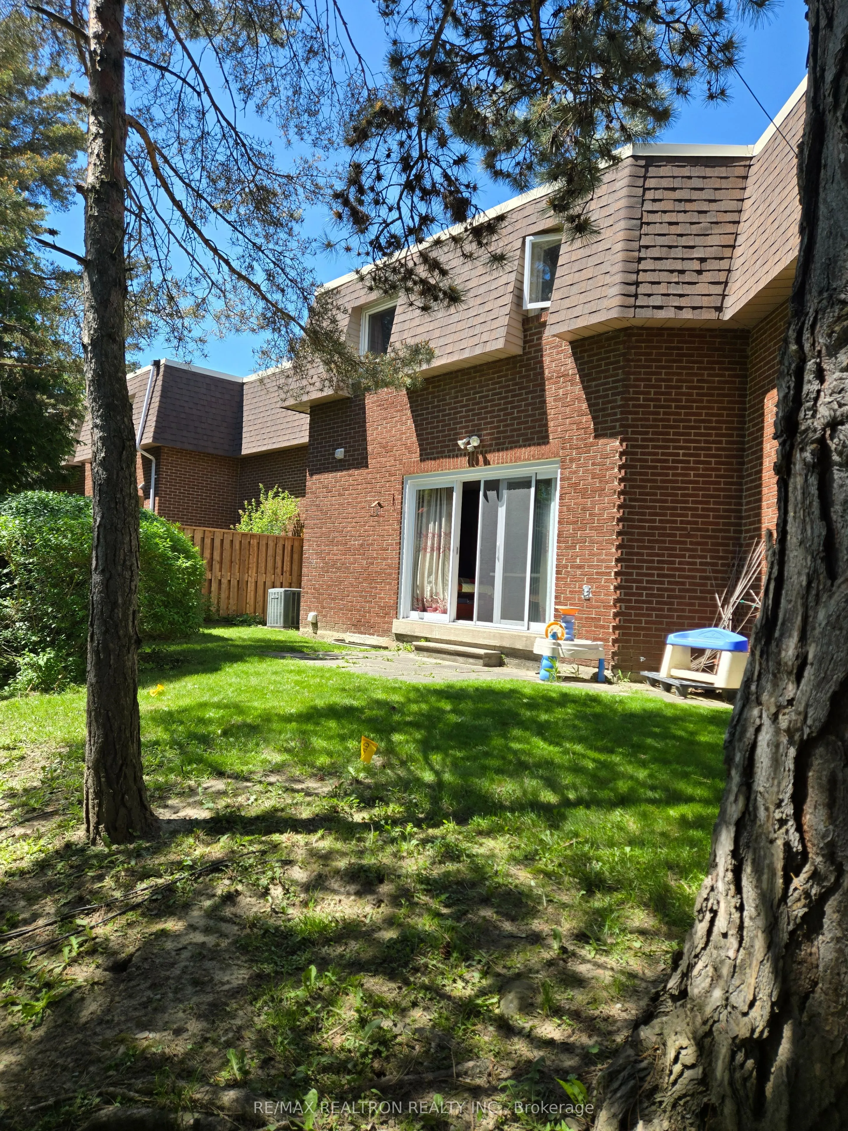 1180 Mississauga Valley Boulevard #100