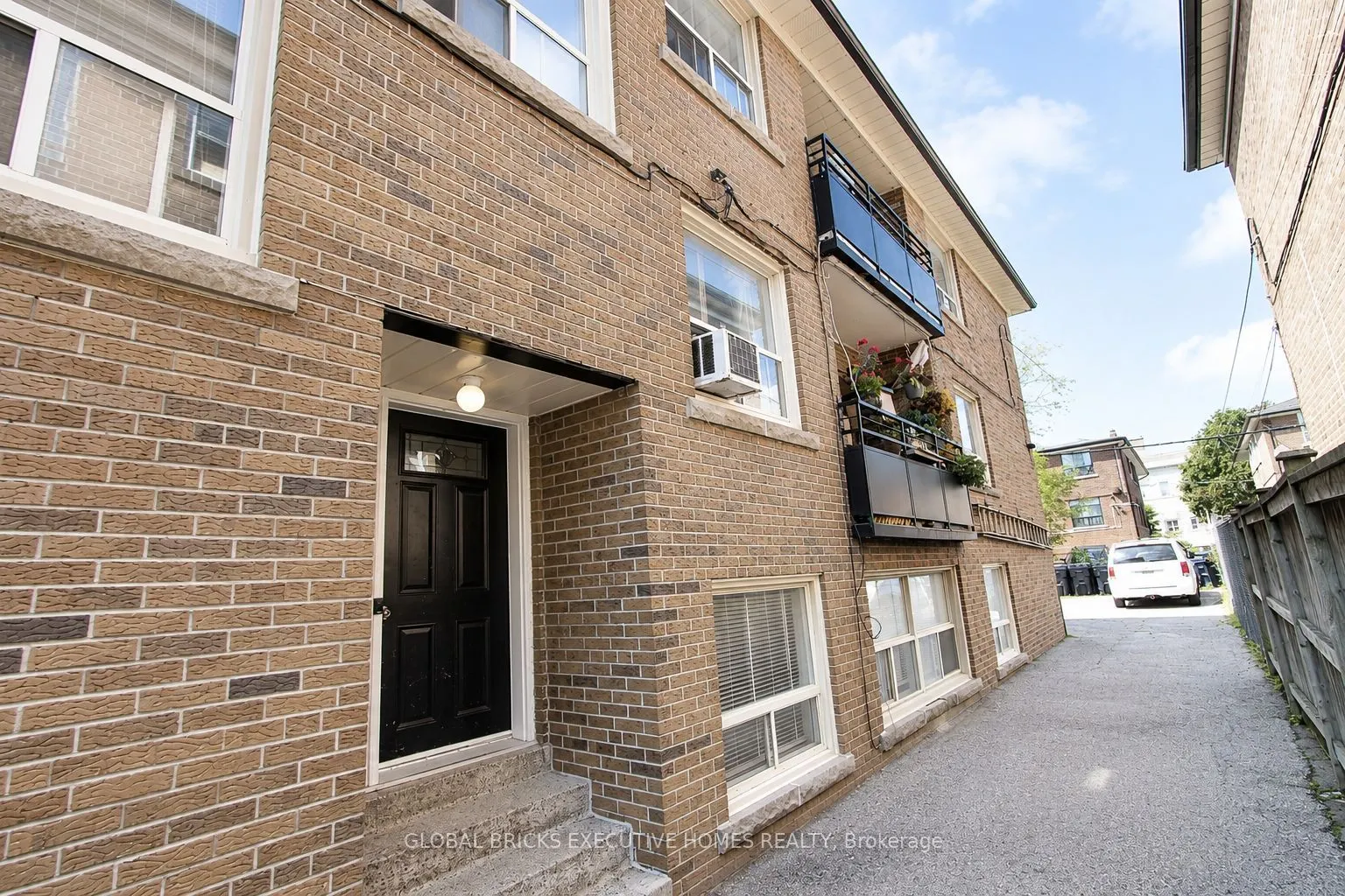 136 Portland Street