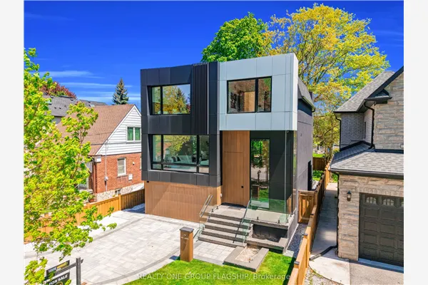 7 Bentley Drive