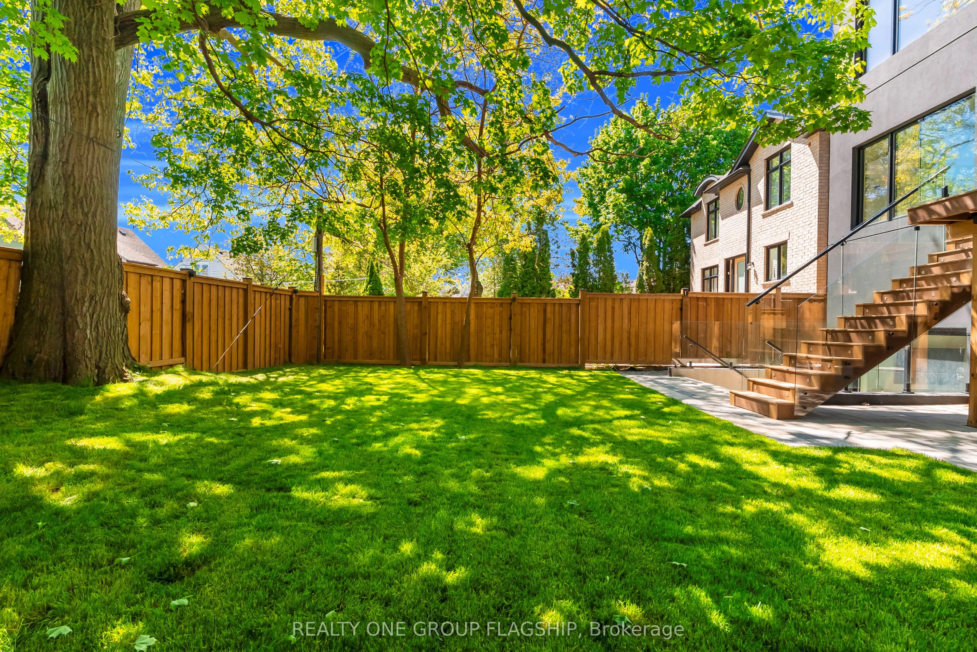 7 Bentley Drive