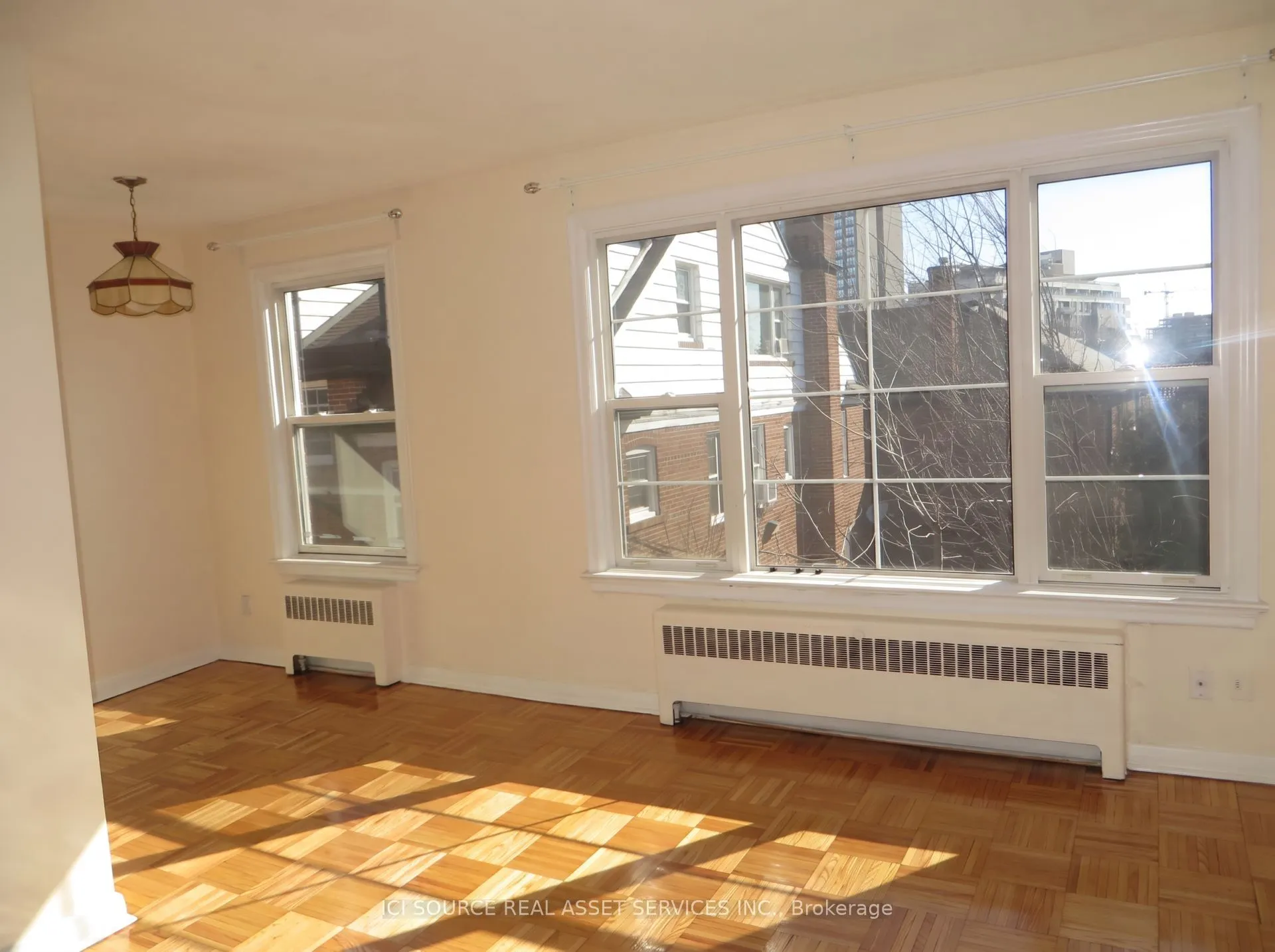 2675 Bloor Street W #12