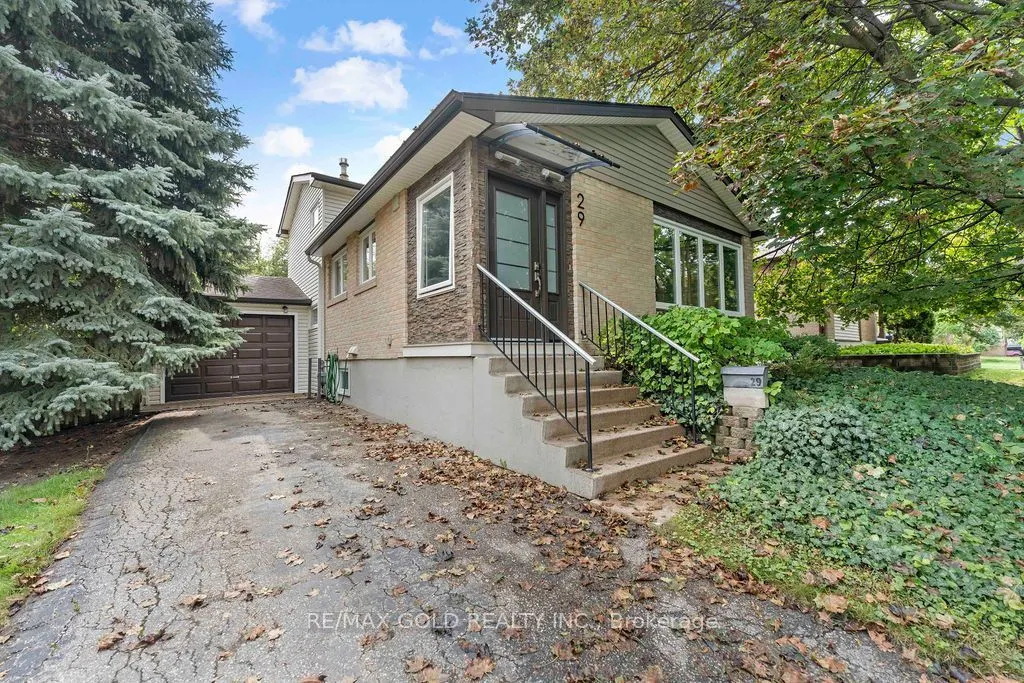 29 Carberry Crescent