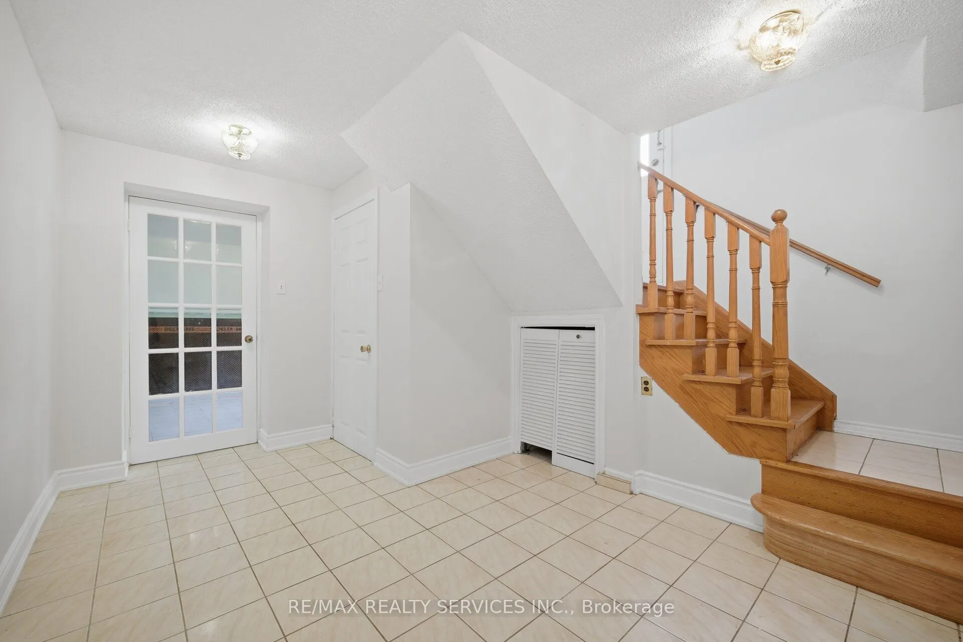 27 Edgemont Drive