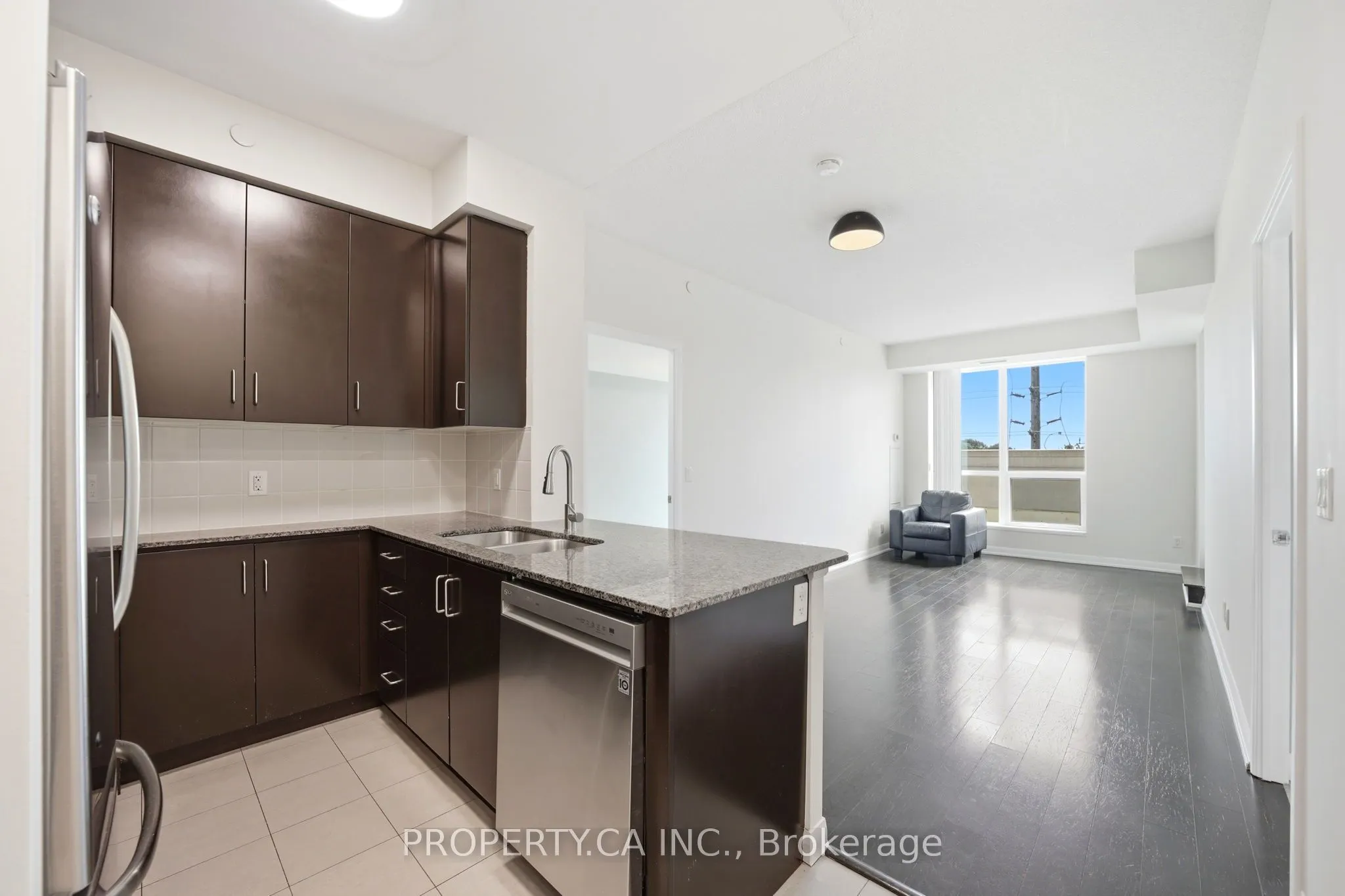 215 Sherway Gardens Road #403