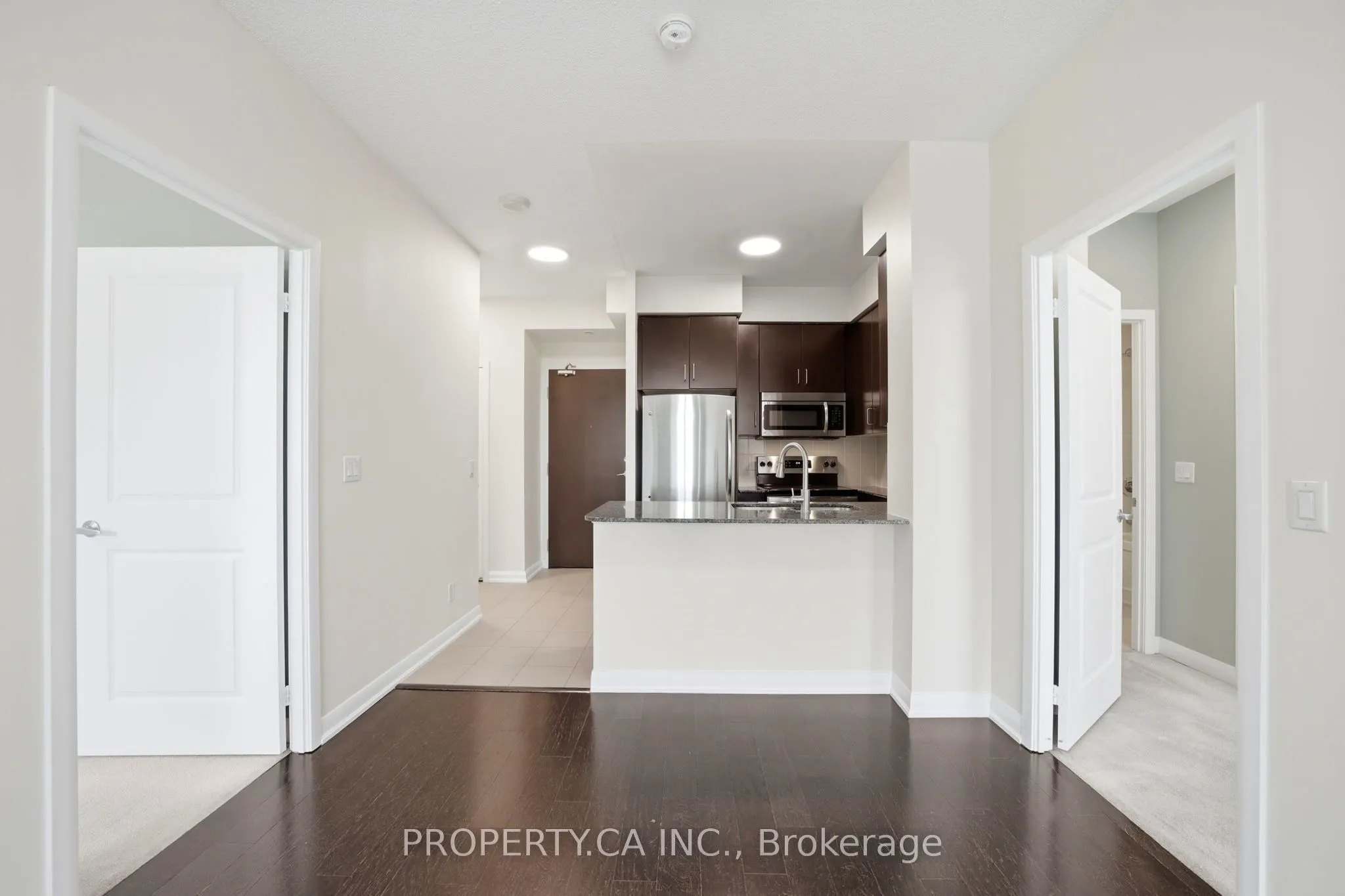 215 Sherway Gardens Road #403