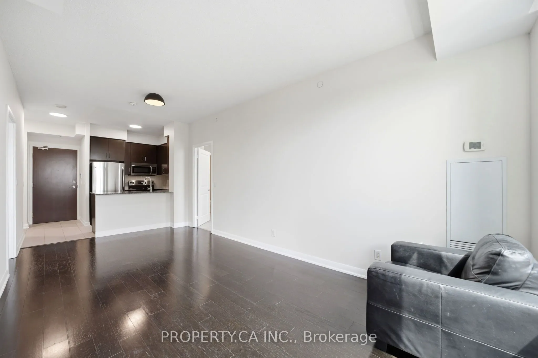215 Sherway Gardens Road #403