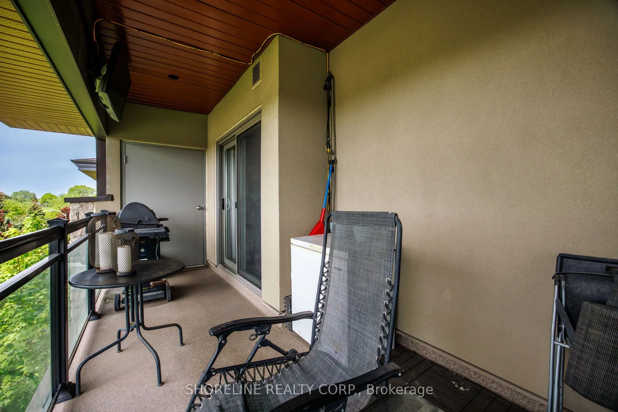 570 Lolita Gardens #401