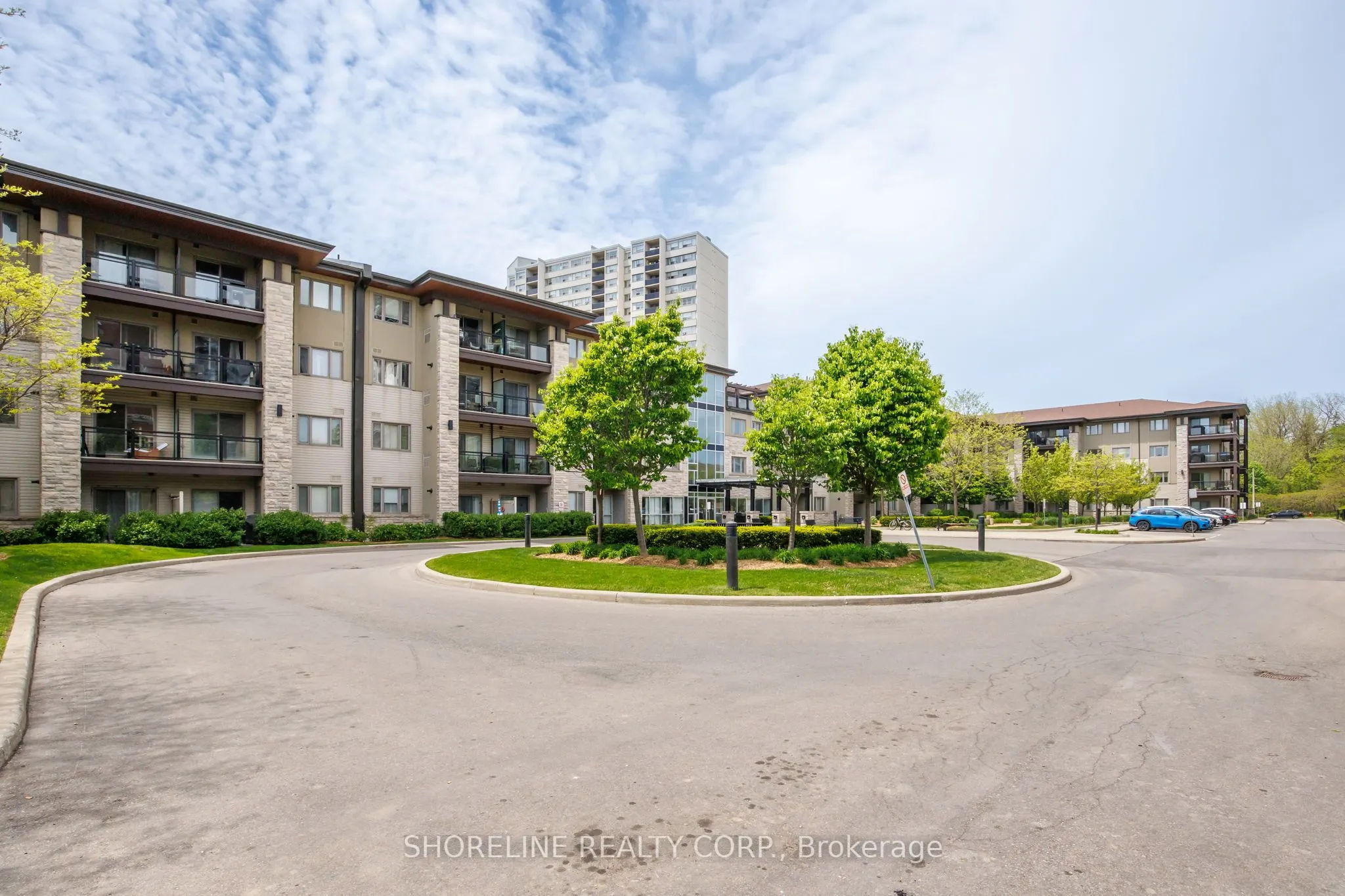 570 Lolita Gardens #401